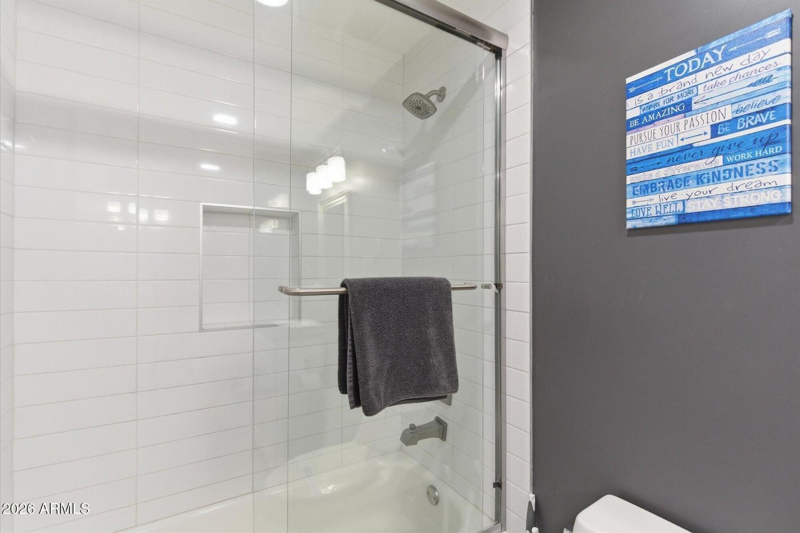 4950 N Miller Road Apt 100