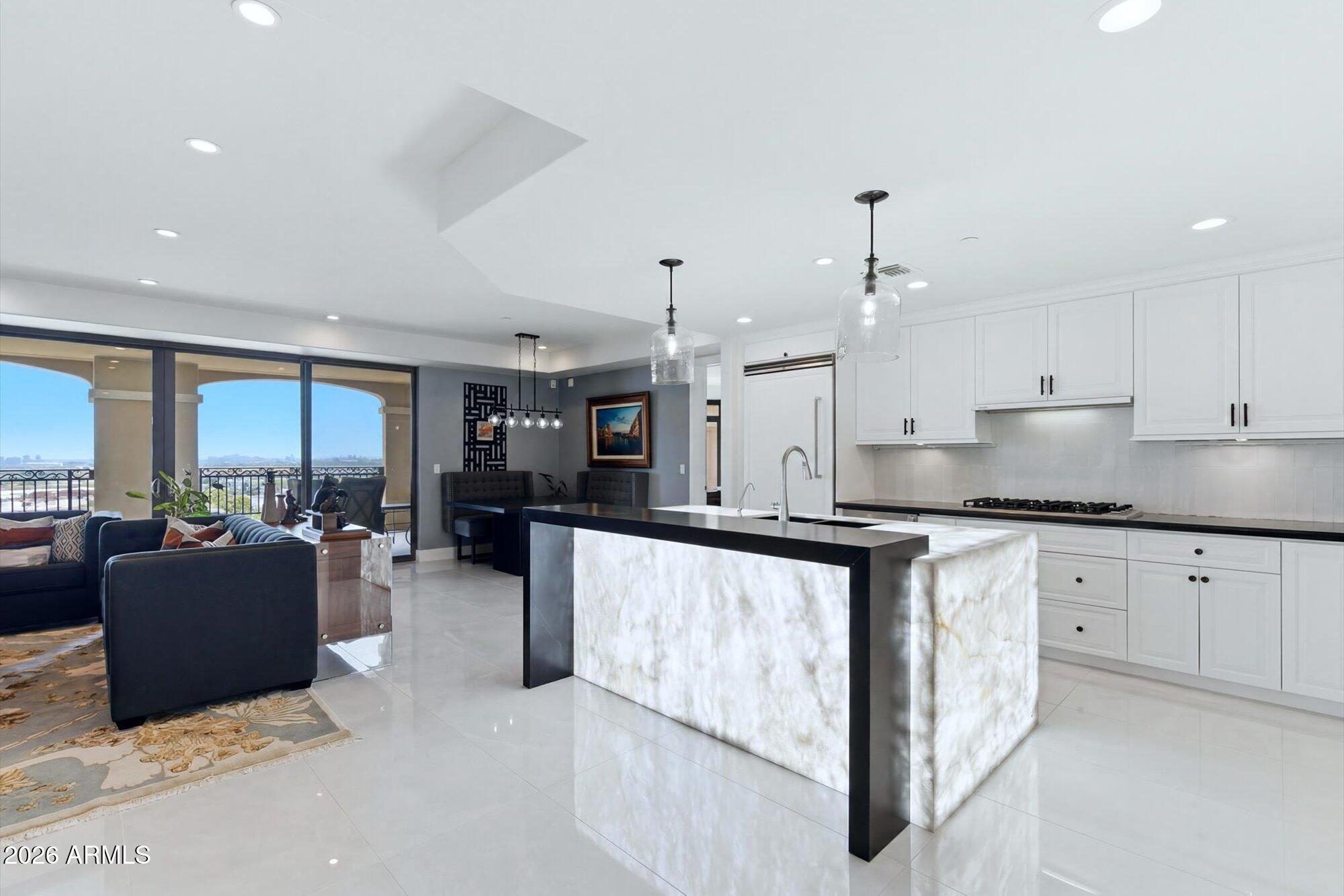 7181 E CAMELBACK Road 1106