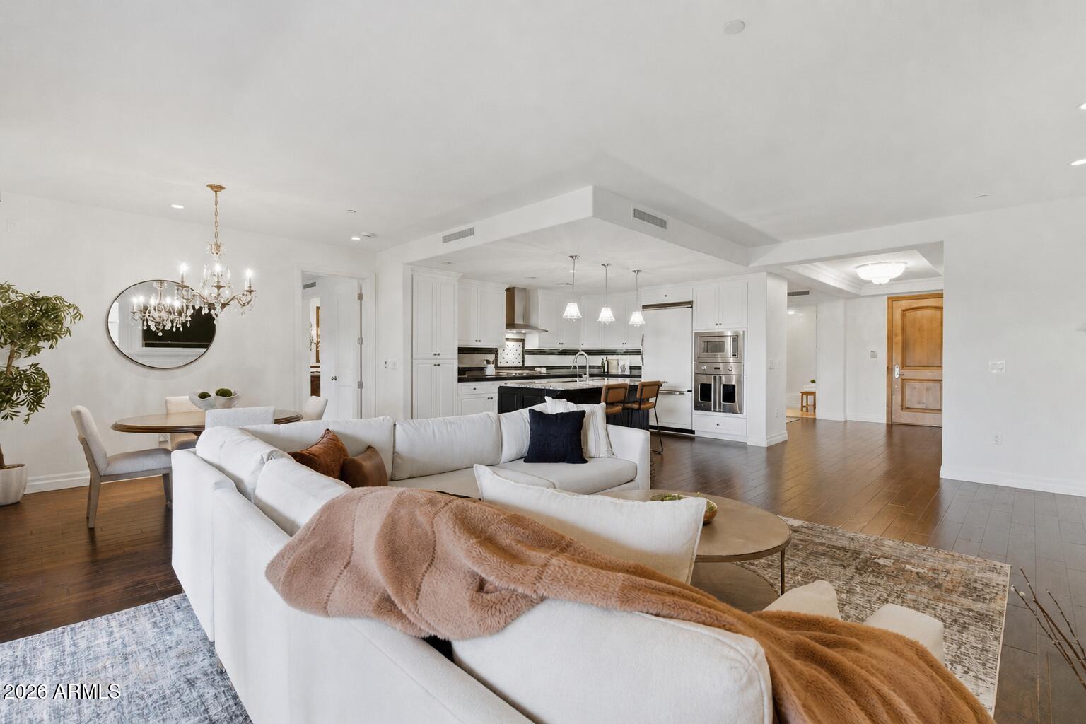 7181 E CAMELBACK Road 208