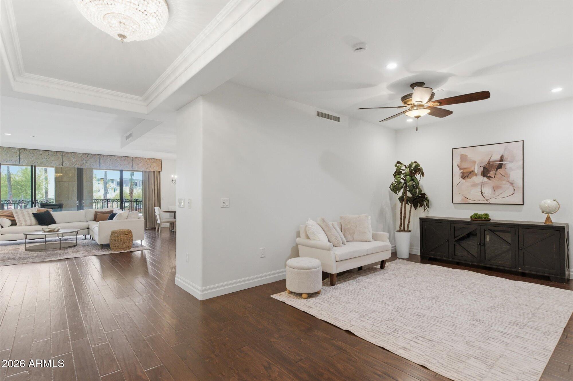7181 E CAMELBACK Road 208