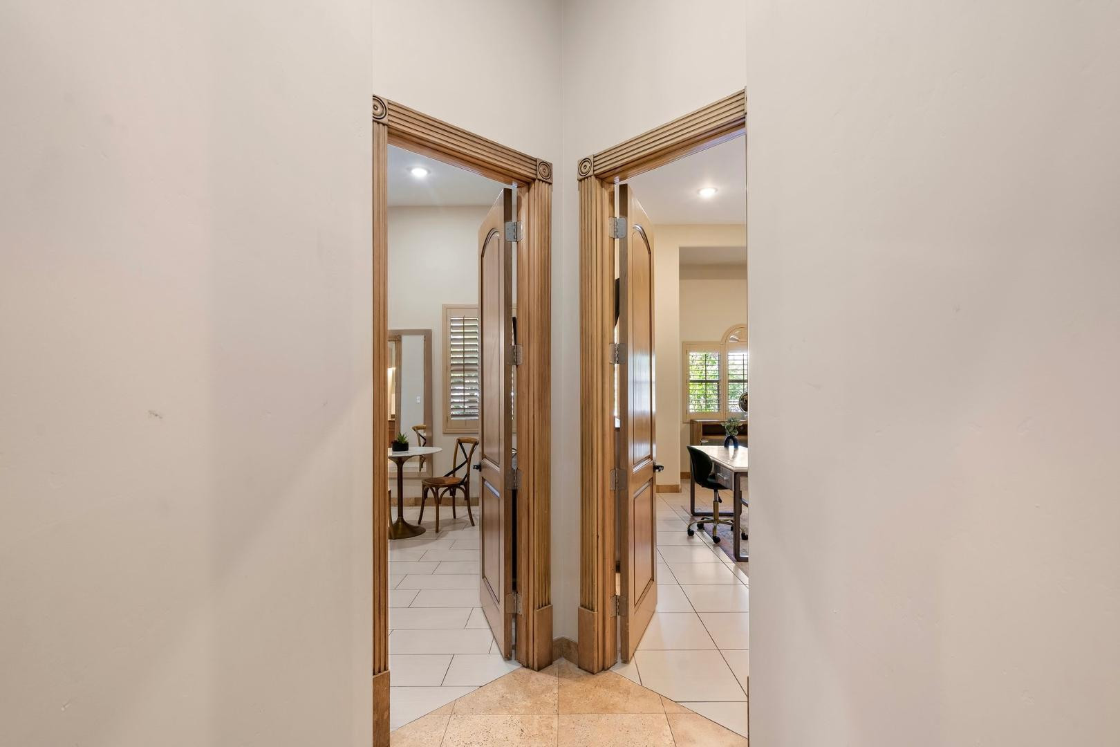 9071 N 53rd Place