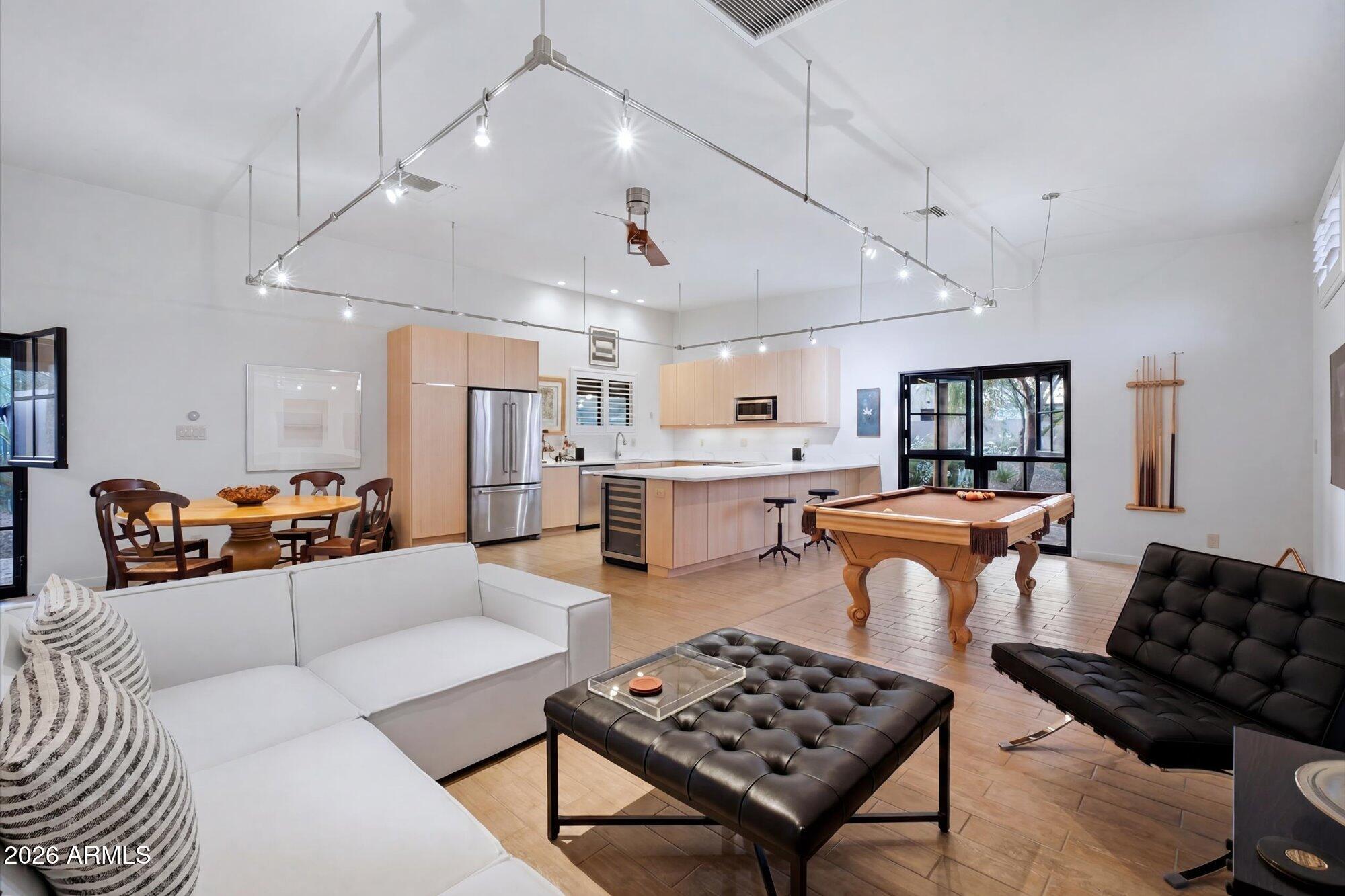 7501 E PALO VERDE Drive 4