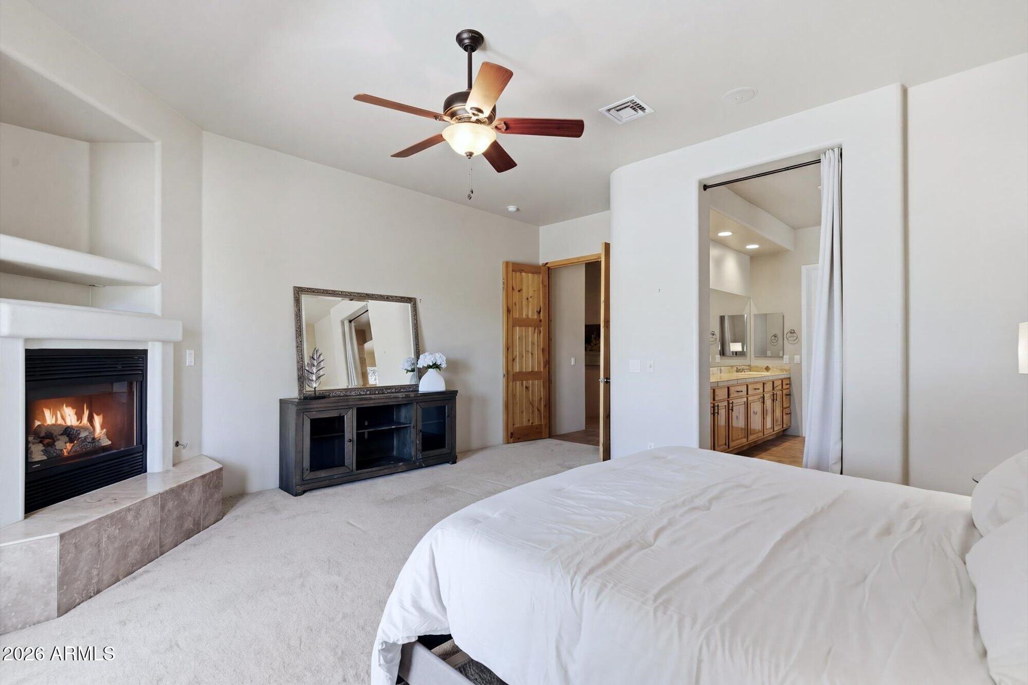 13919 E QUAIL TRACK Drive