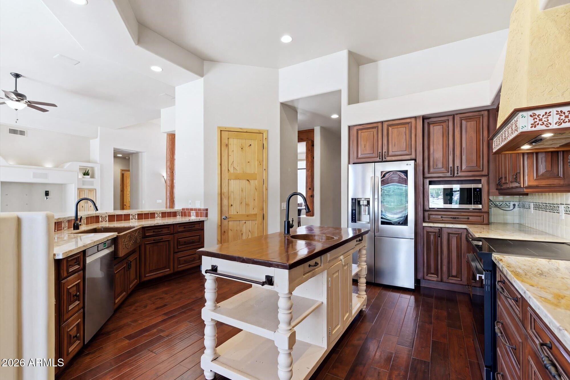 13919 E QUAIL TRACK Drive
