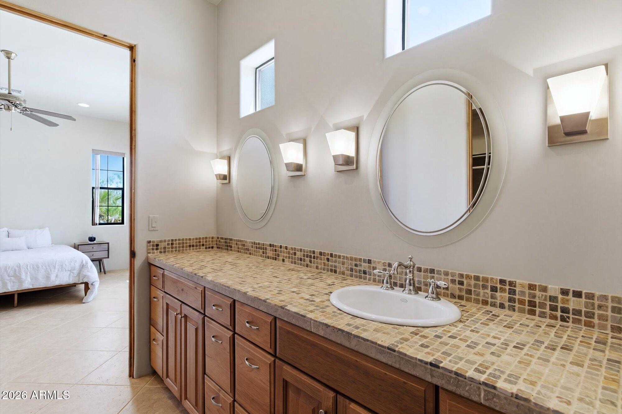 13919 E QUAIL TRACK Drive