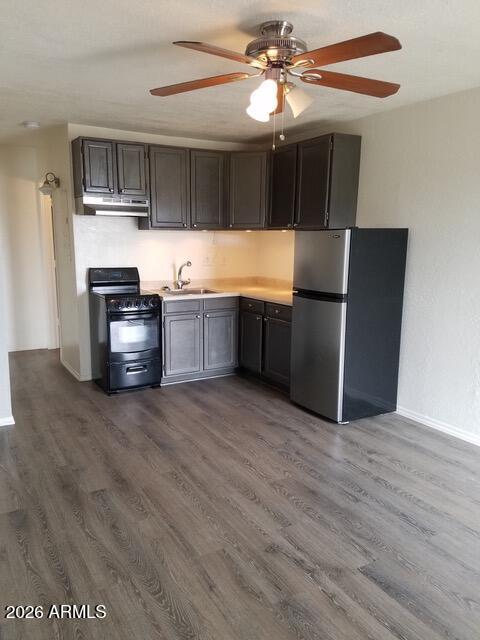 1001 N 9TH Street N 8