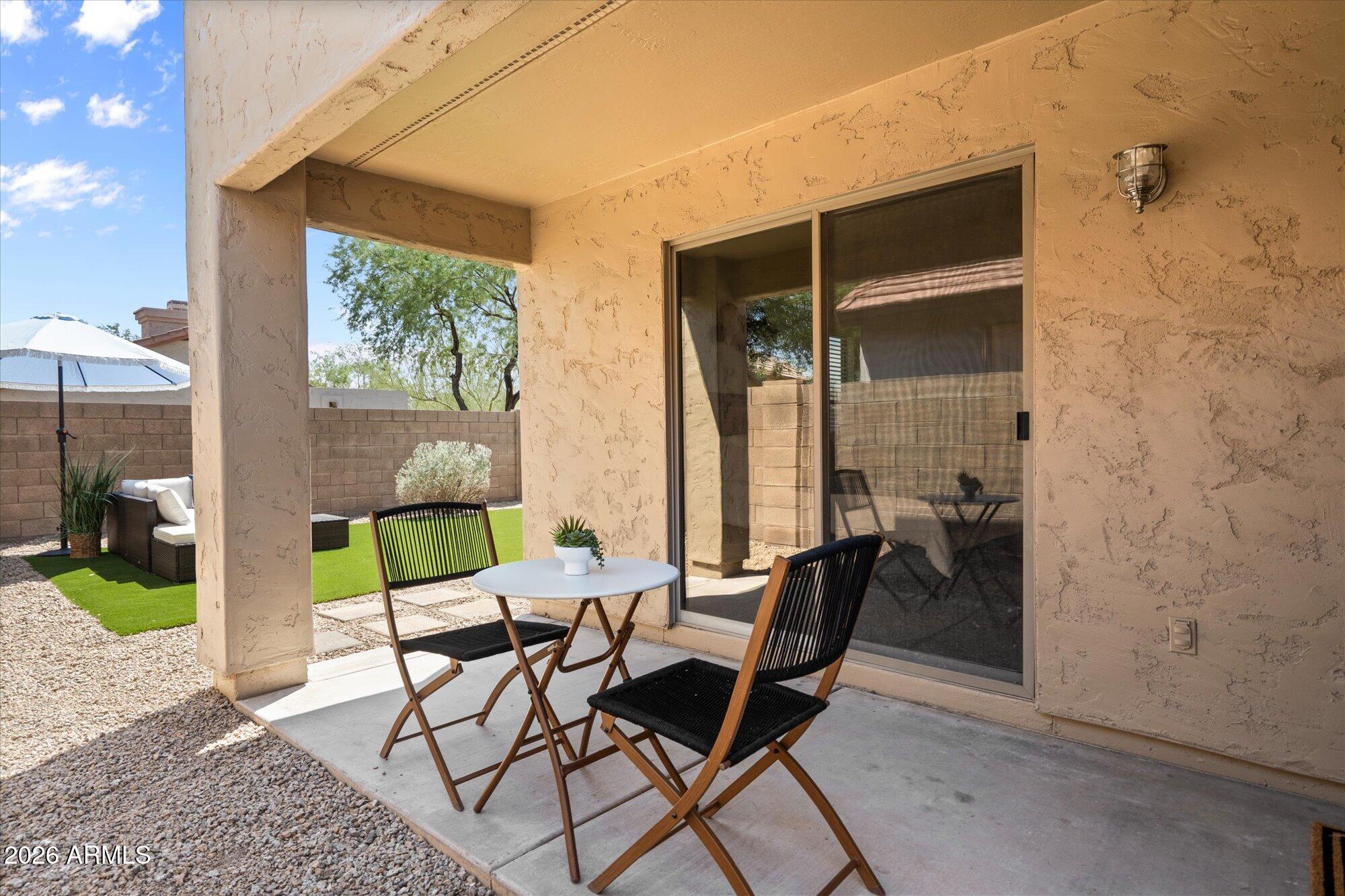 4611 E ABRAHAM Lane