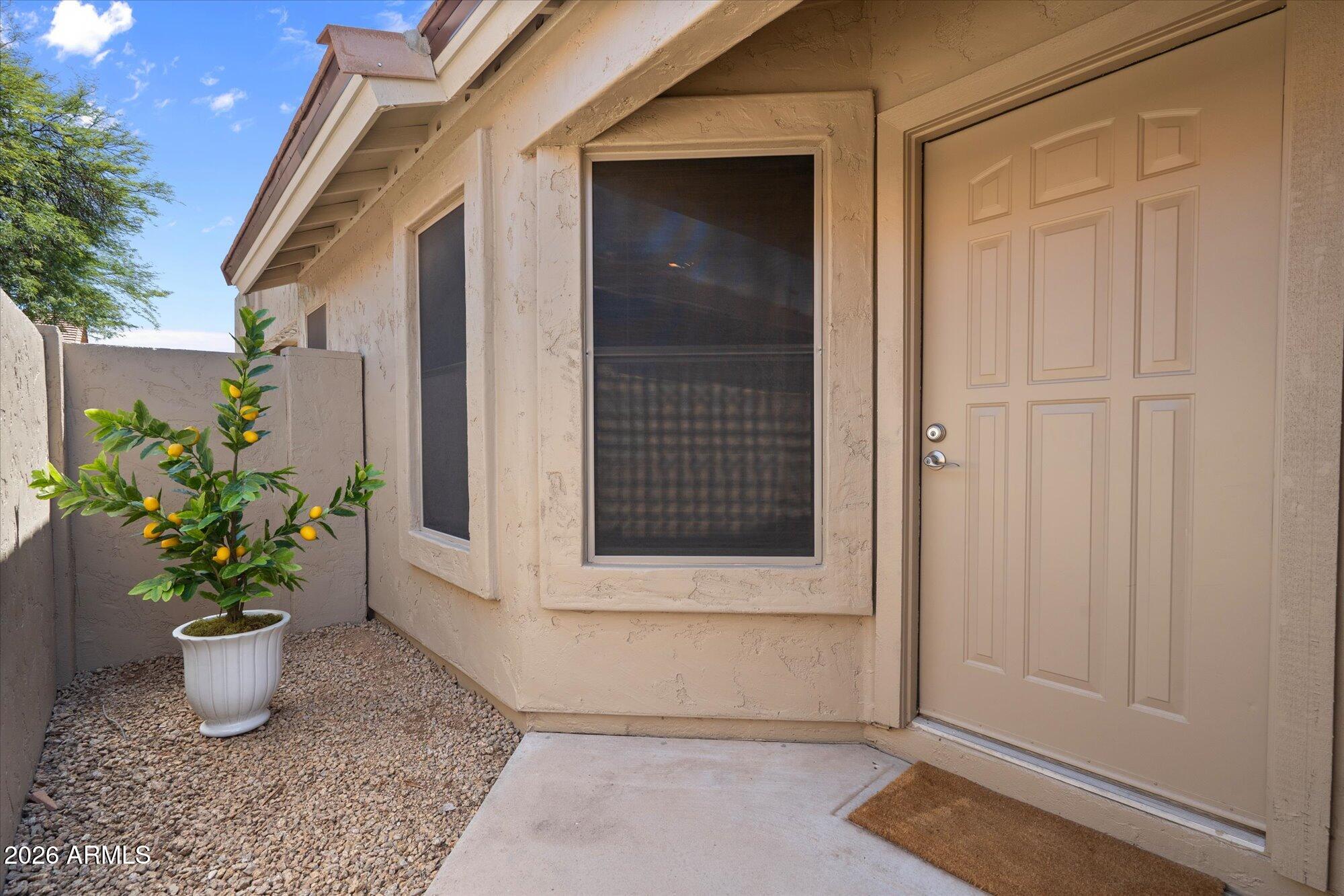 4611 E ABRAHAM Lane