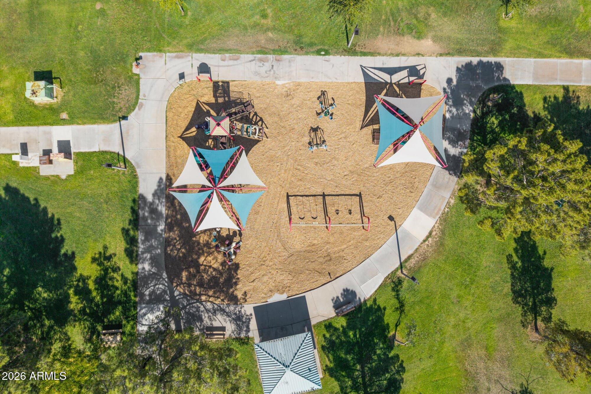4948 E CORRINE Drive