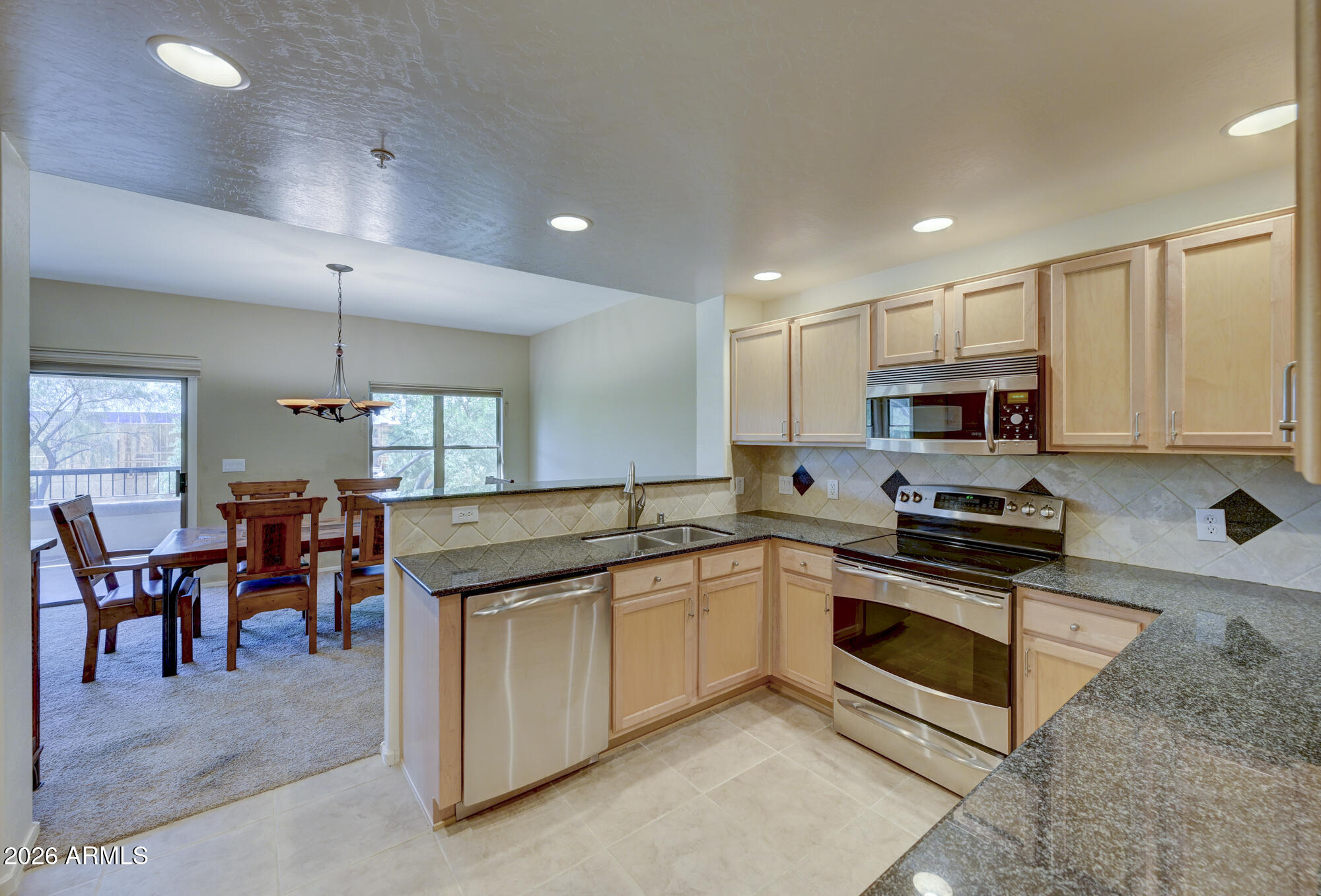 19700 N 76TH Street 2070