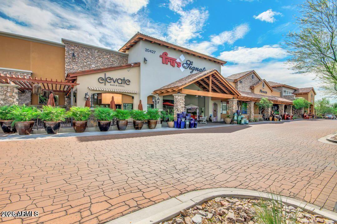 19700 N 76TH Street 2070