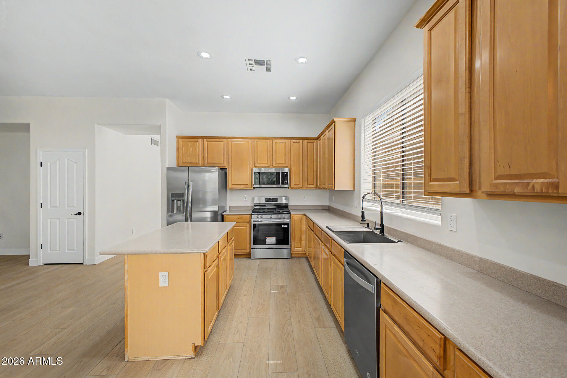 10576 E FIREWHEEL Drive