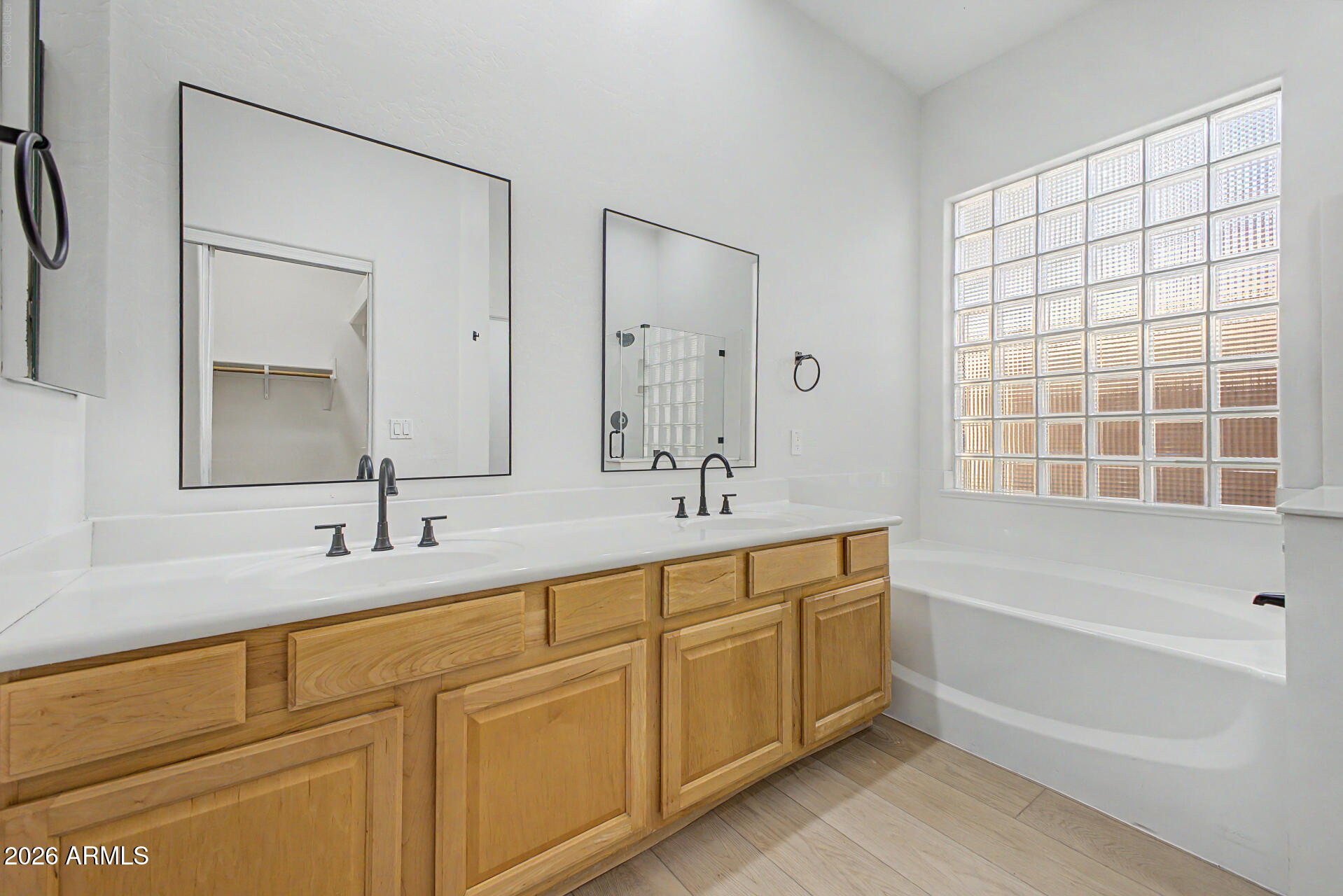 10576 E FIREWHEEL Drive