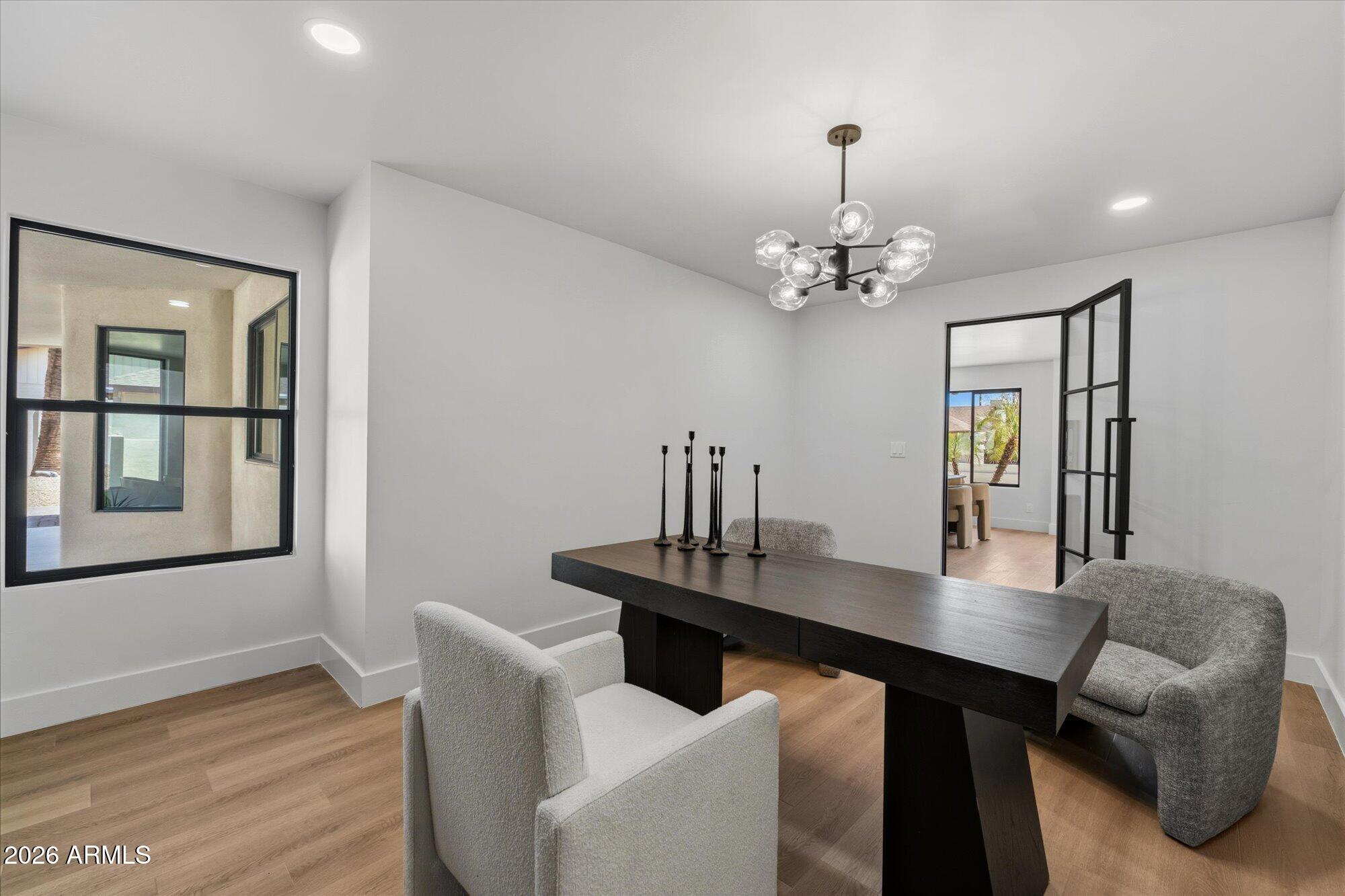 5024 E LE MARCHE Avenue