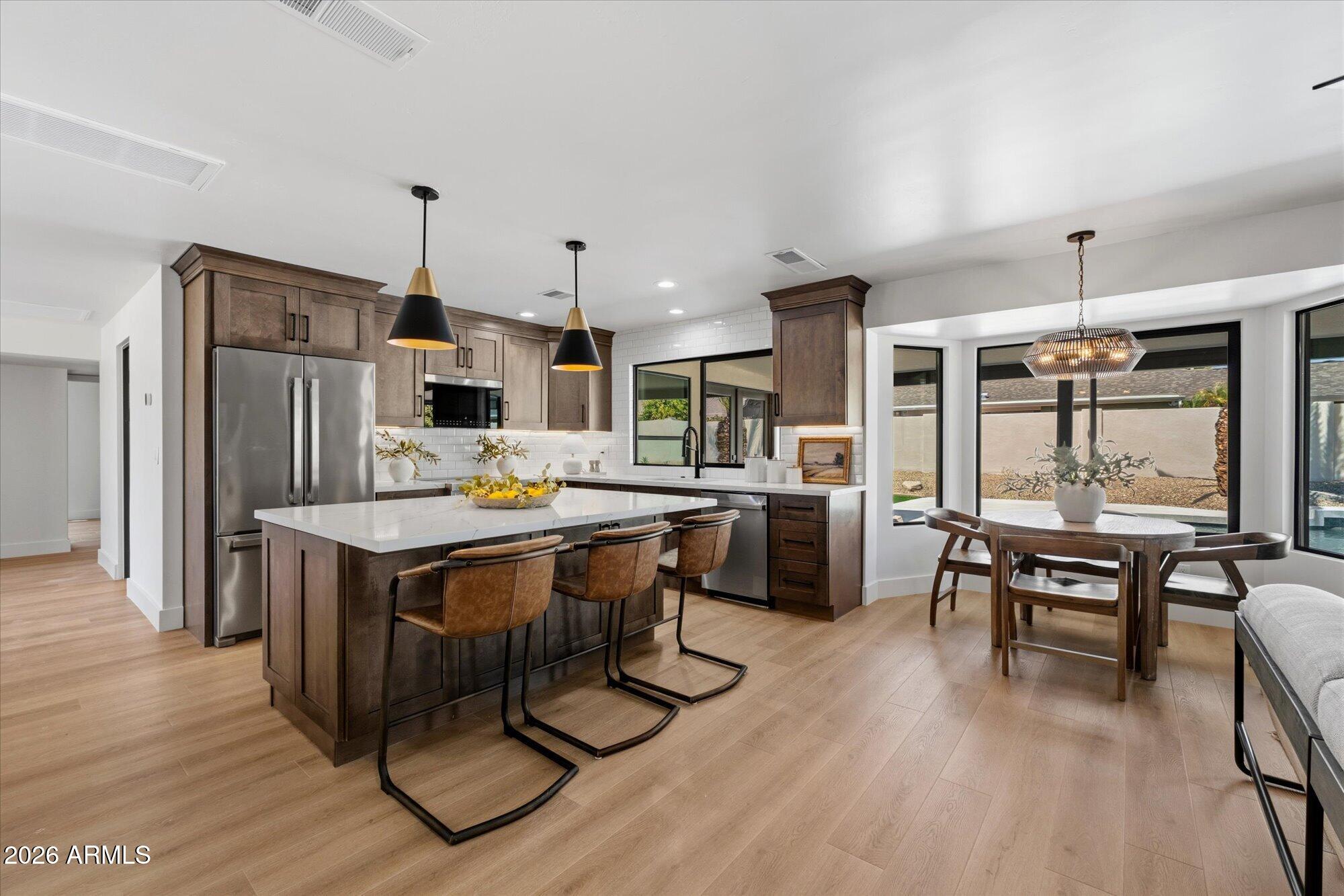 5024 E LE MARCHE Avenue