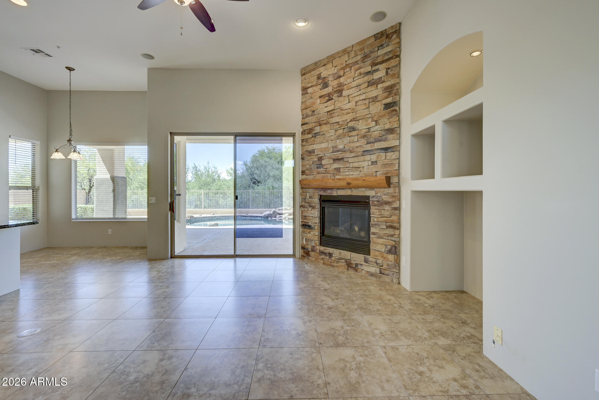 11290 E WHITETHORN Drive