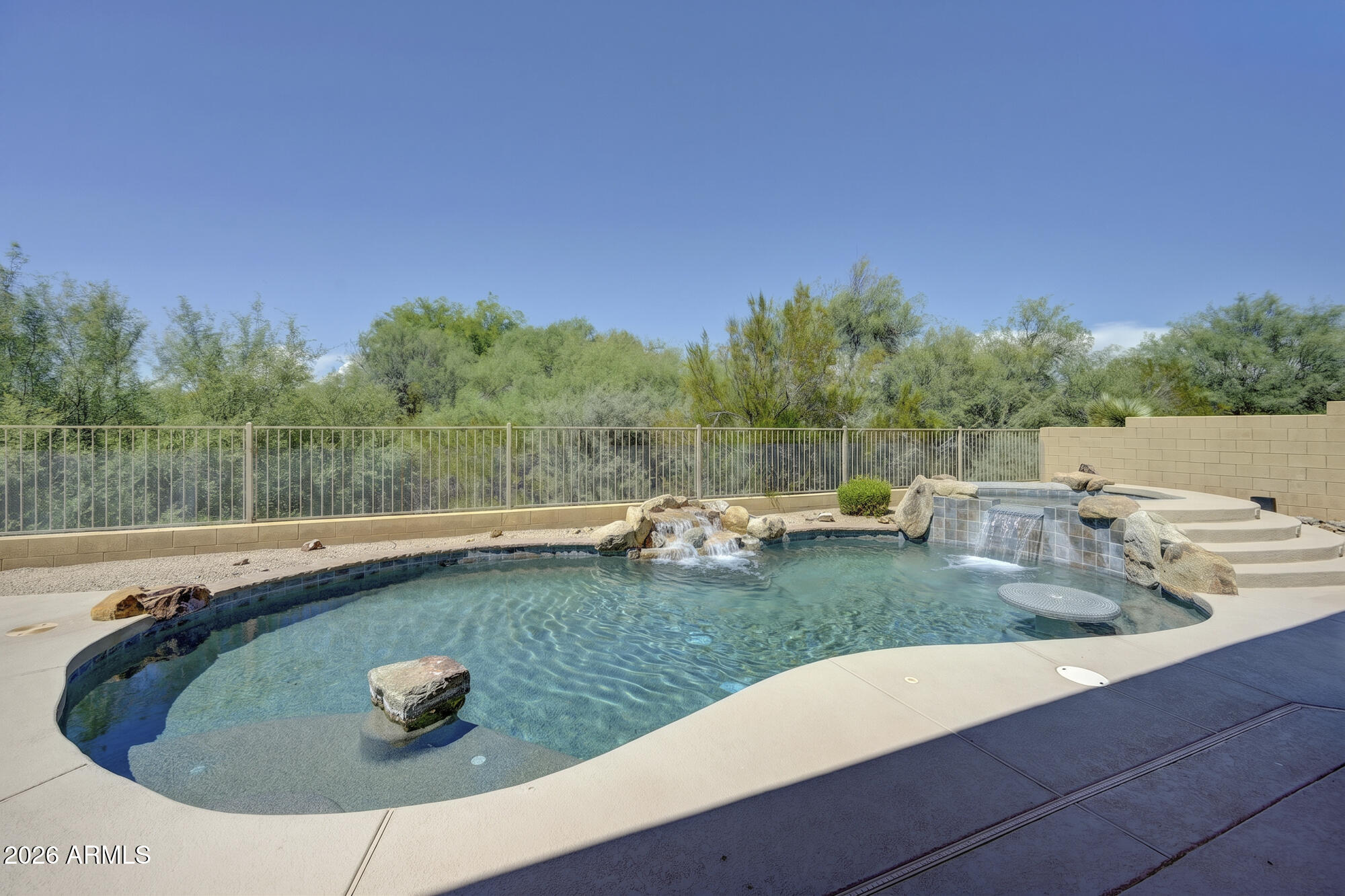 11290 E WHITETHORN Drive
