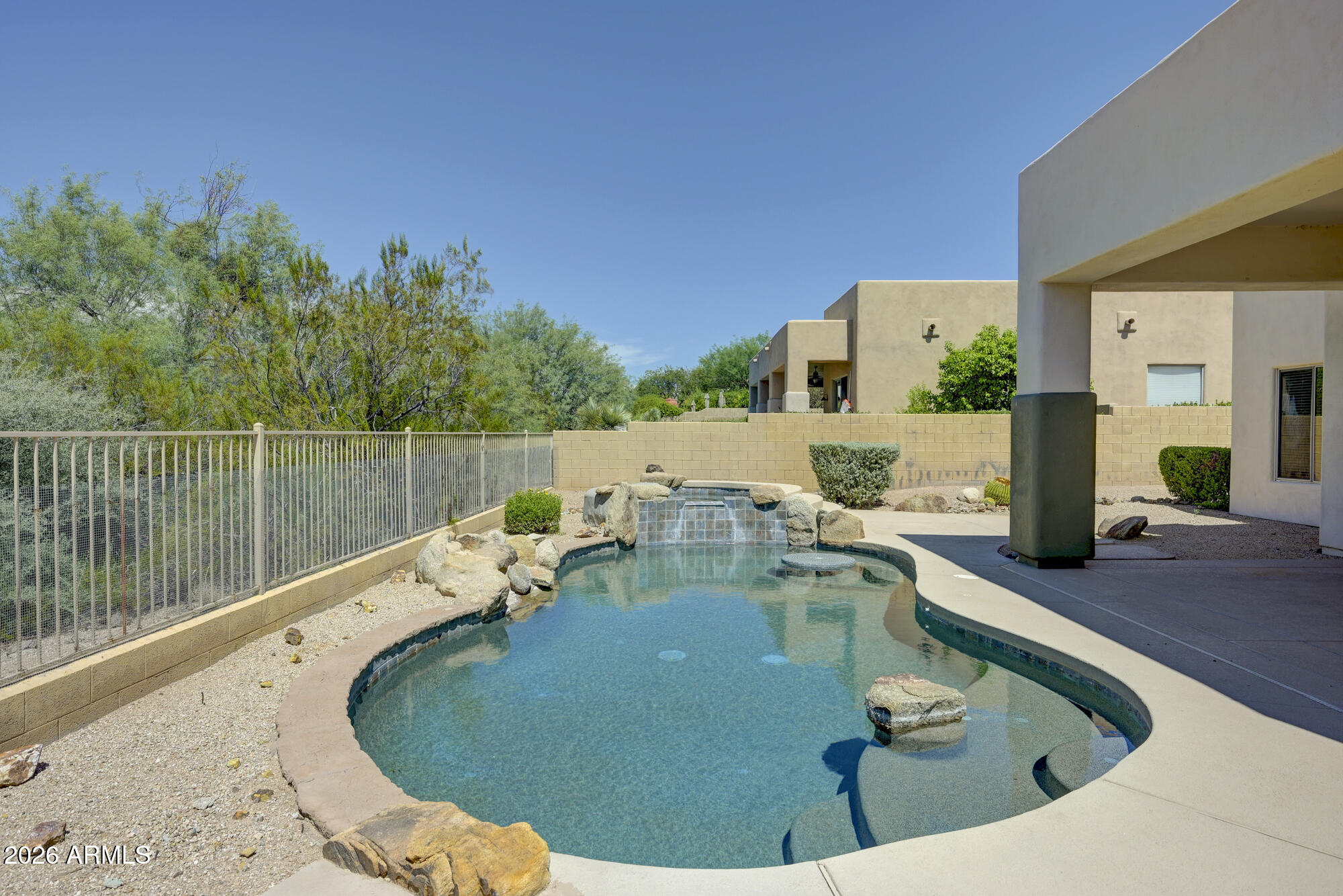 11290 E WHITETHORN Drive