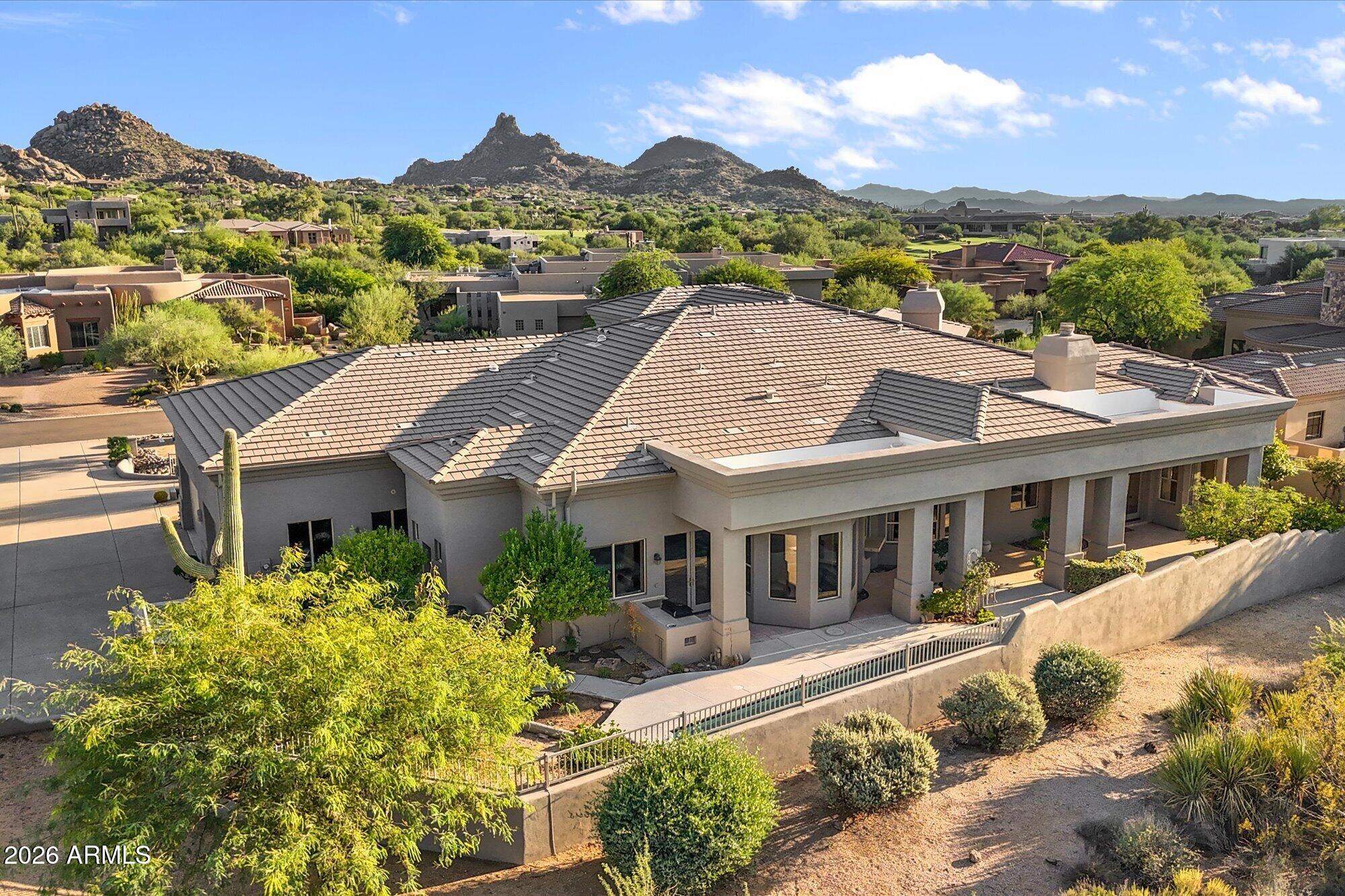 10460 E BALANCING ROCK Road