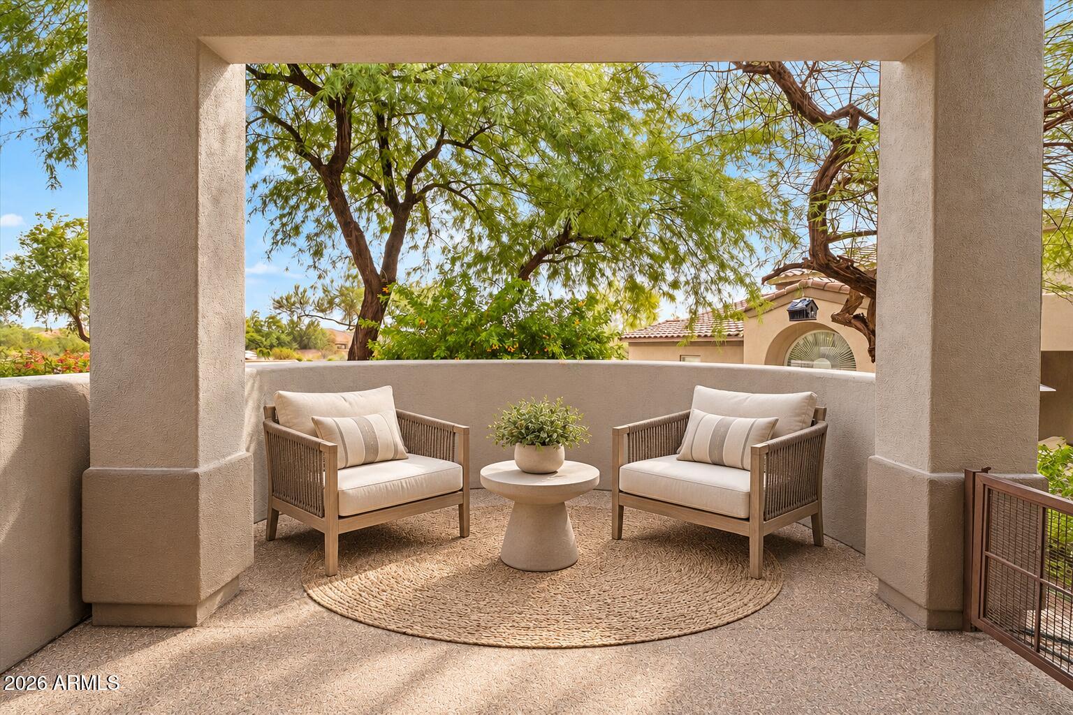 20802 N GRAYHAWK Drive 1184