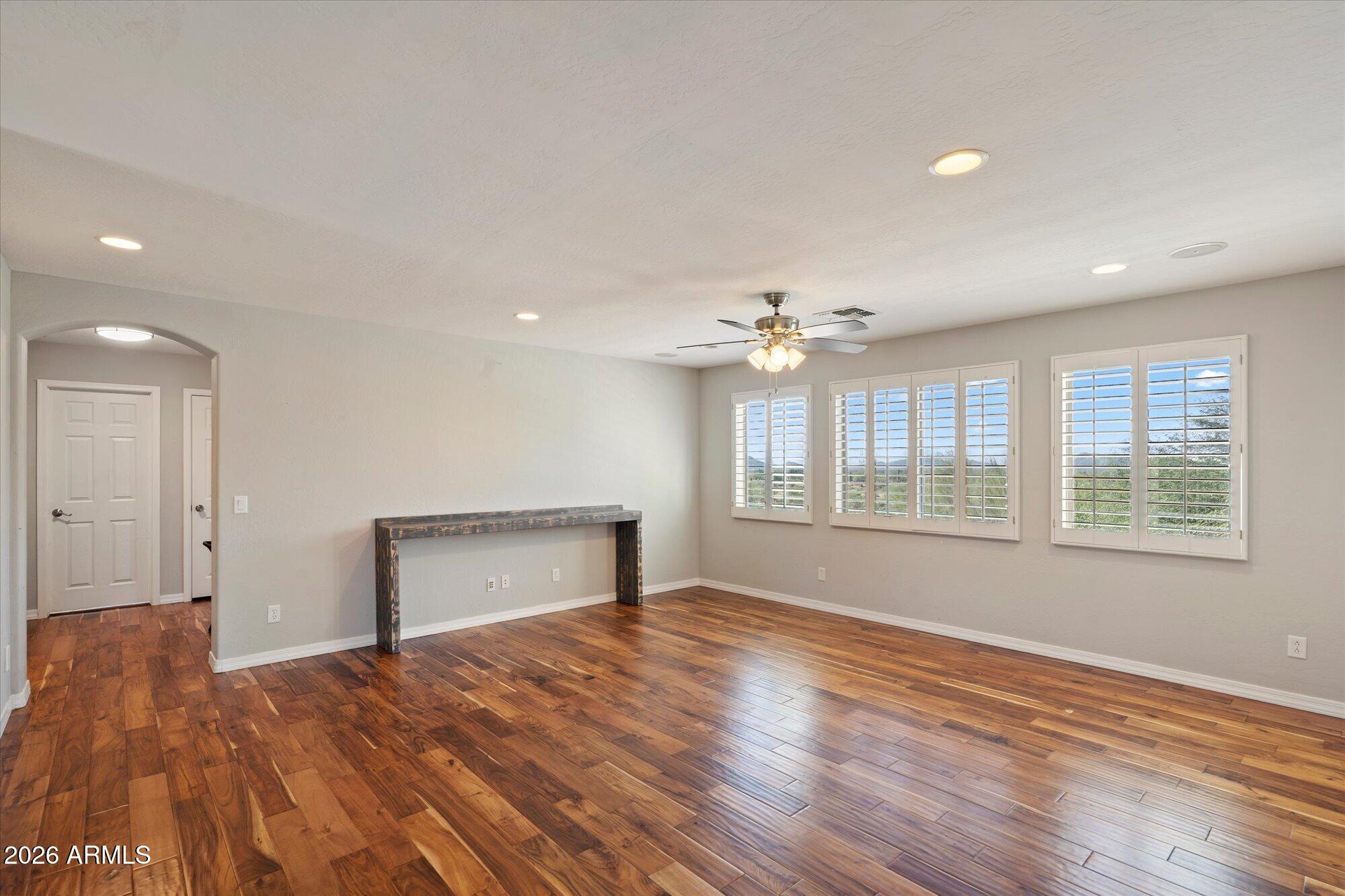 32644 N 40TH Place