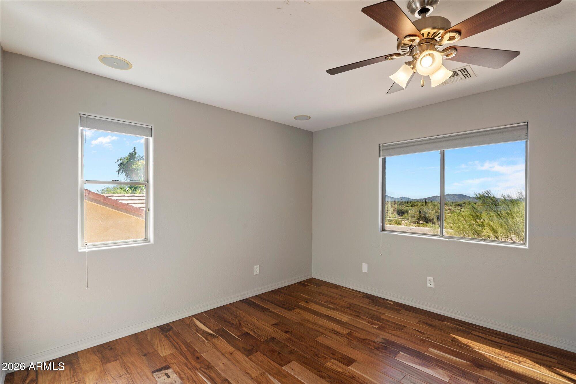 32644 N 40TH Place