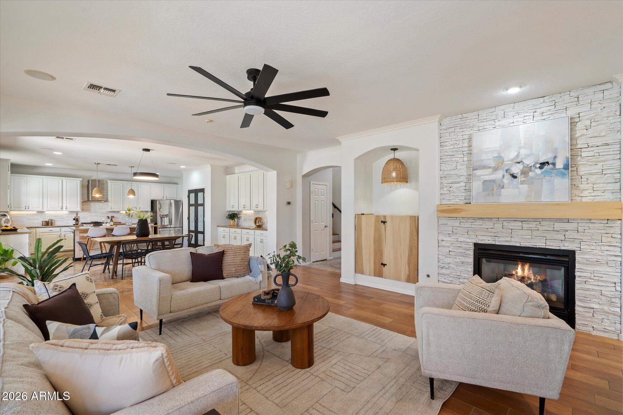 32644 N 40TH Place