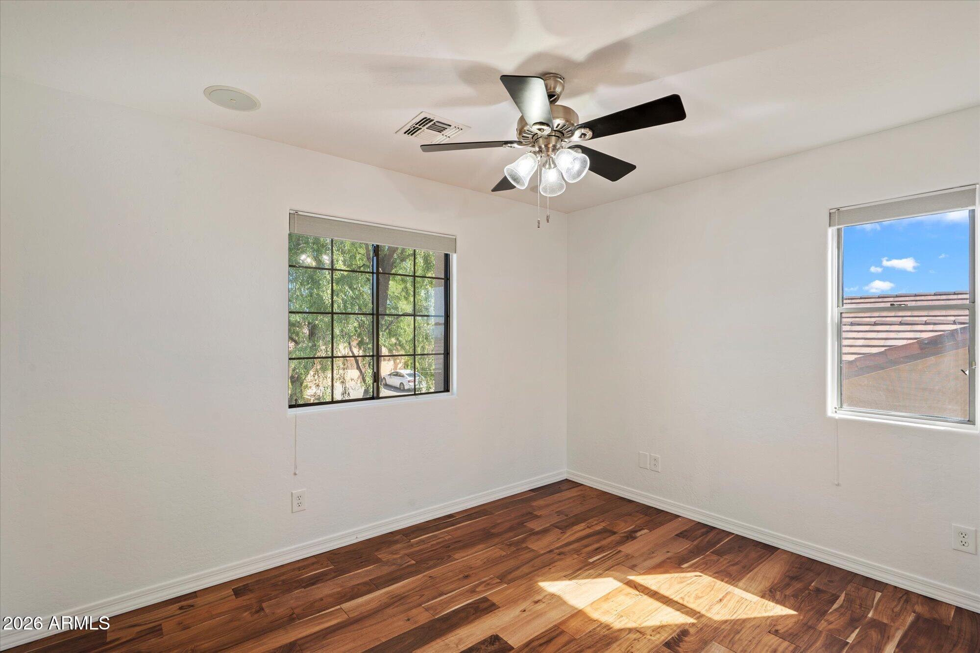 32644 N 40TH Place