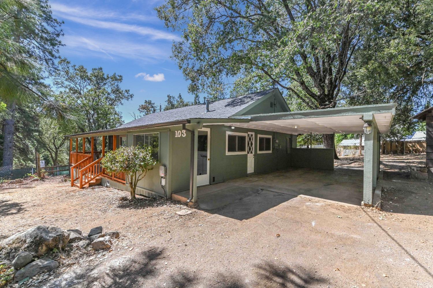 103 Bouvard Street