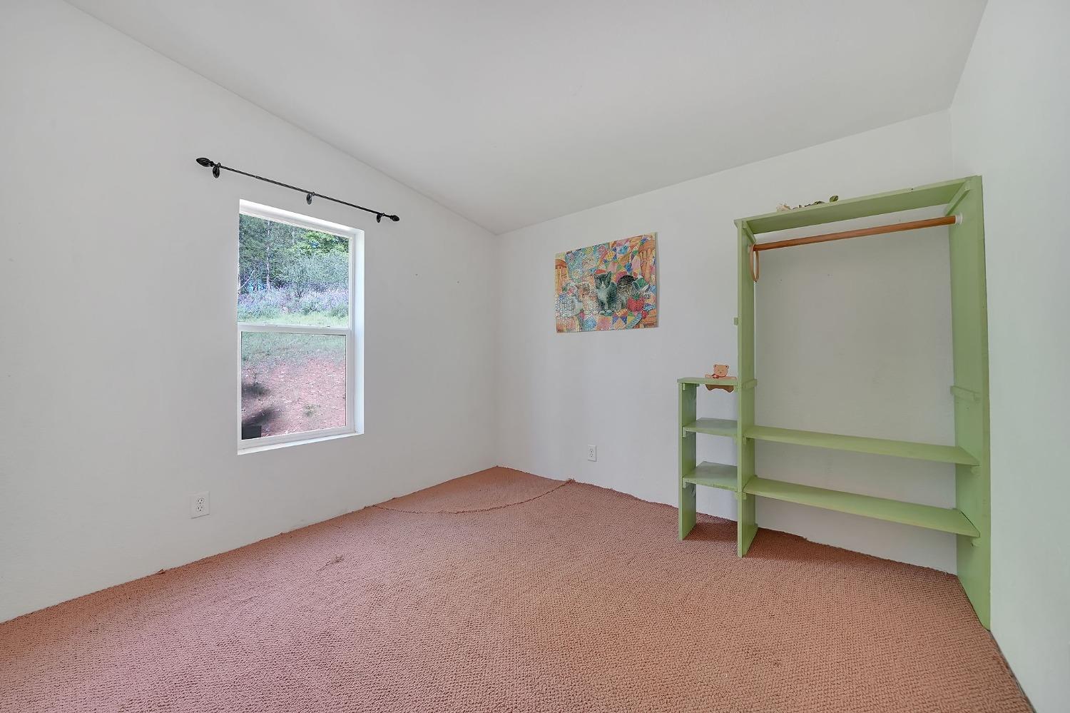 121 Rabbits Foot Road