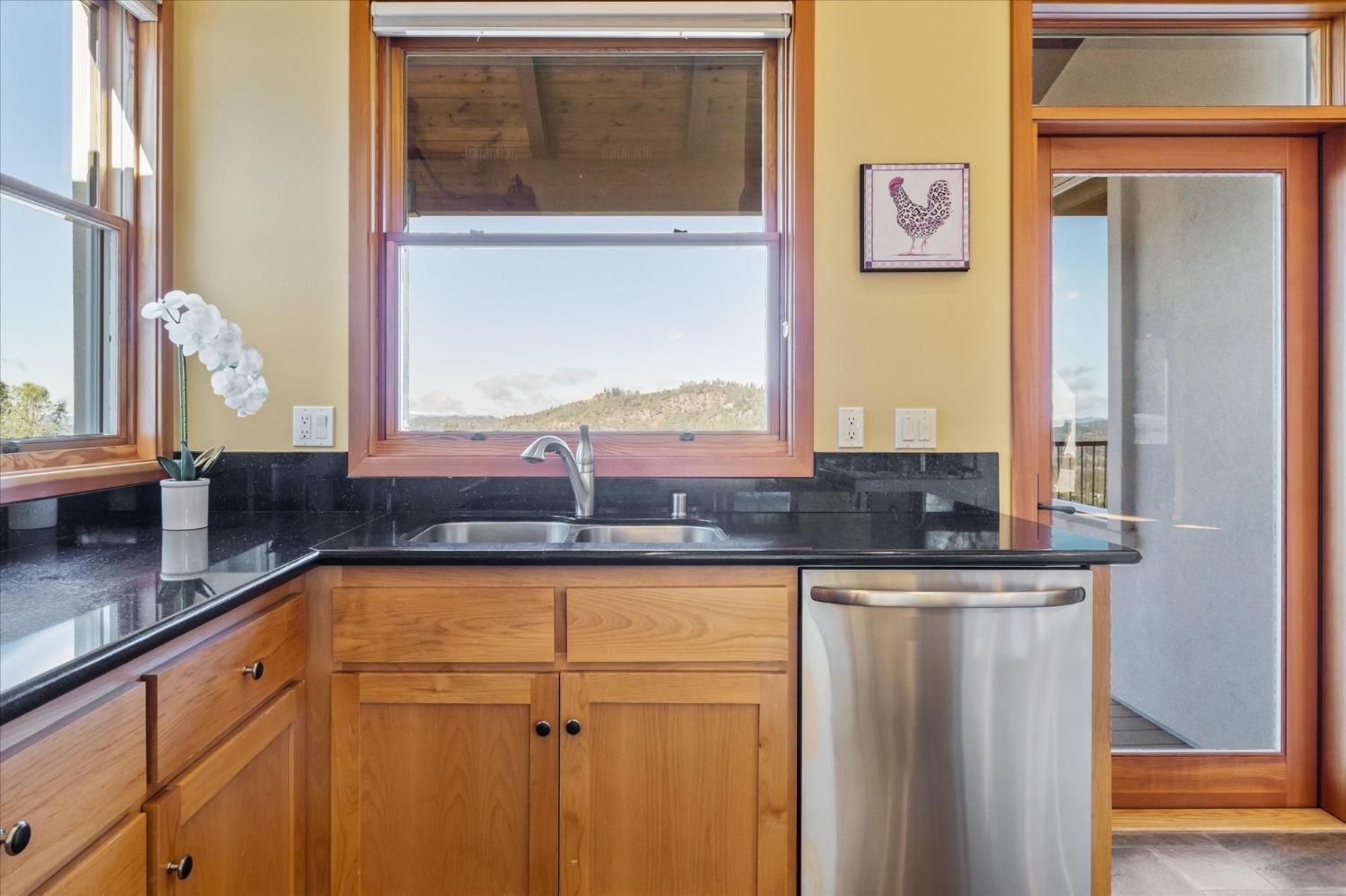 3204 Skunk Ranch Road