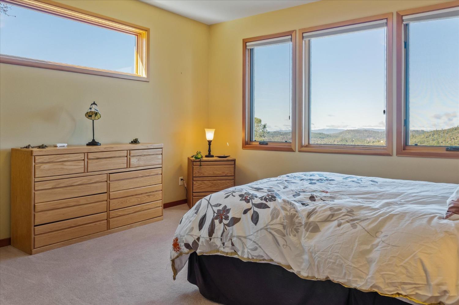 3204 Skunk Ranch Road