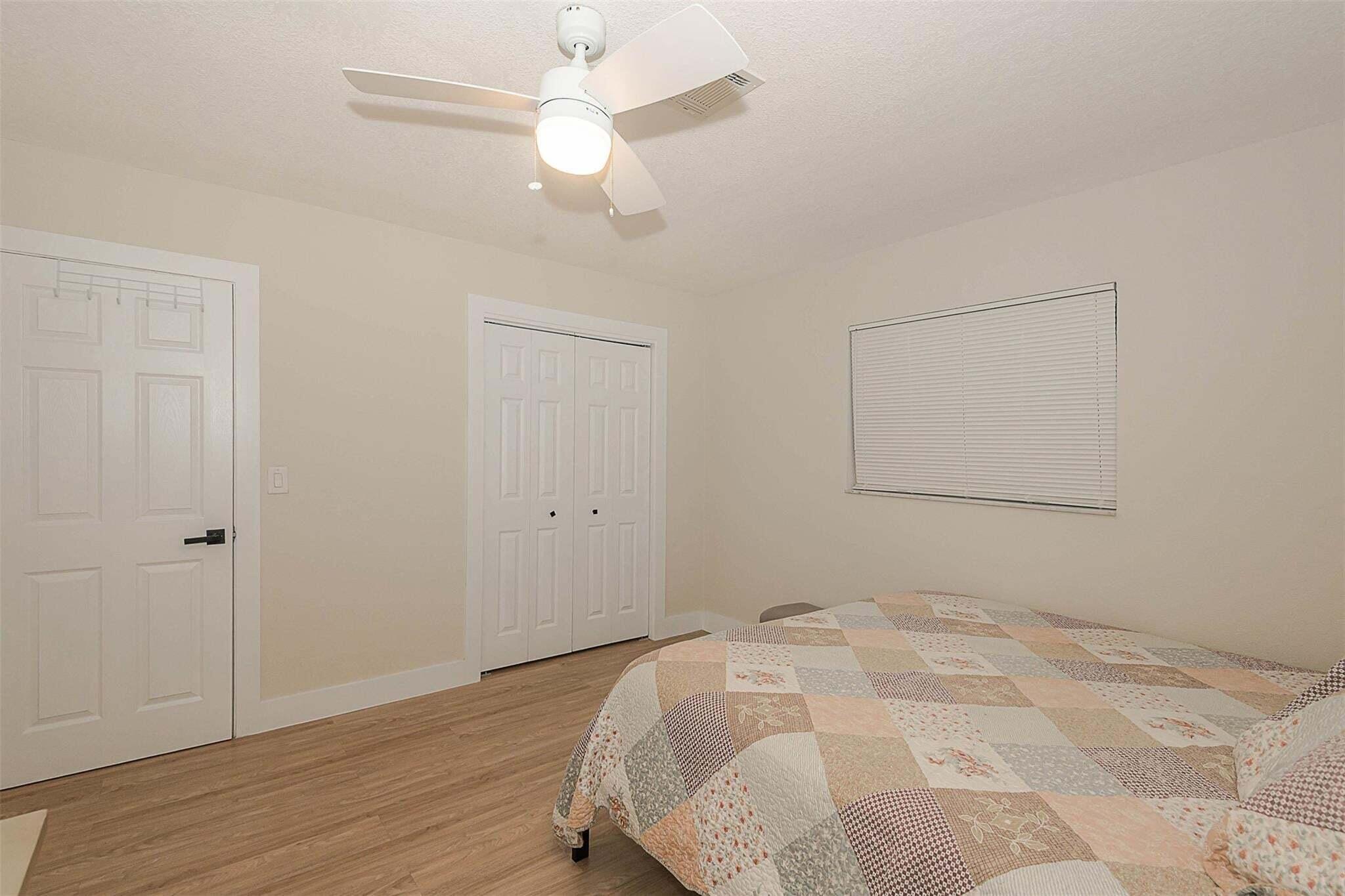 1449 SE 4TH Avenue 1449