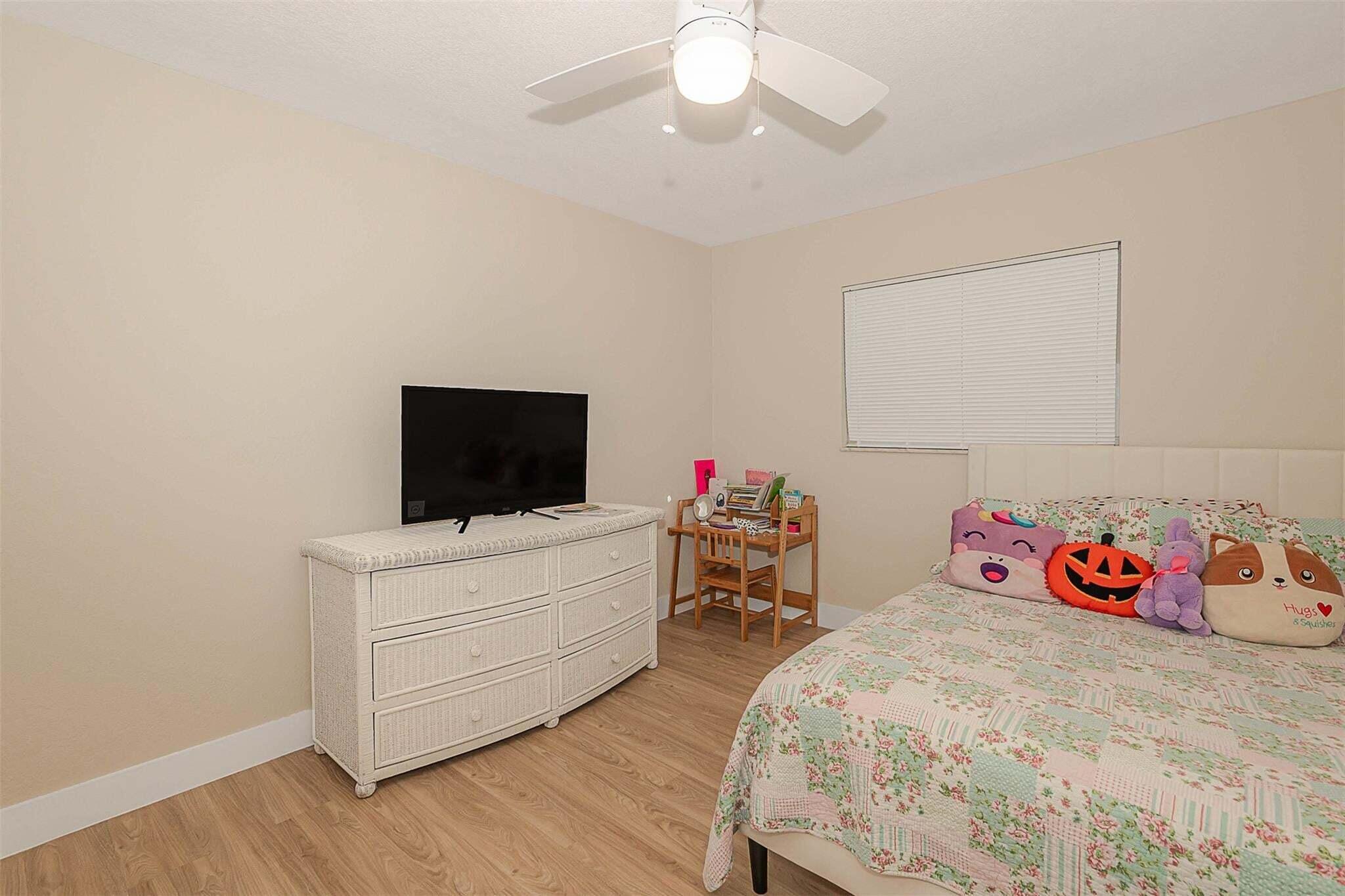 1449 SE 4TH Avenue 1449