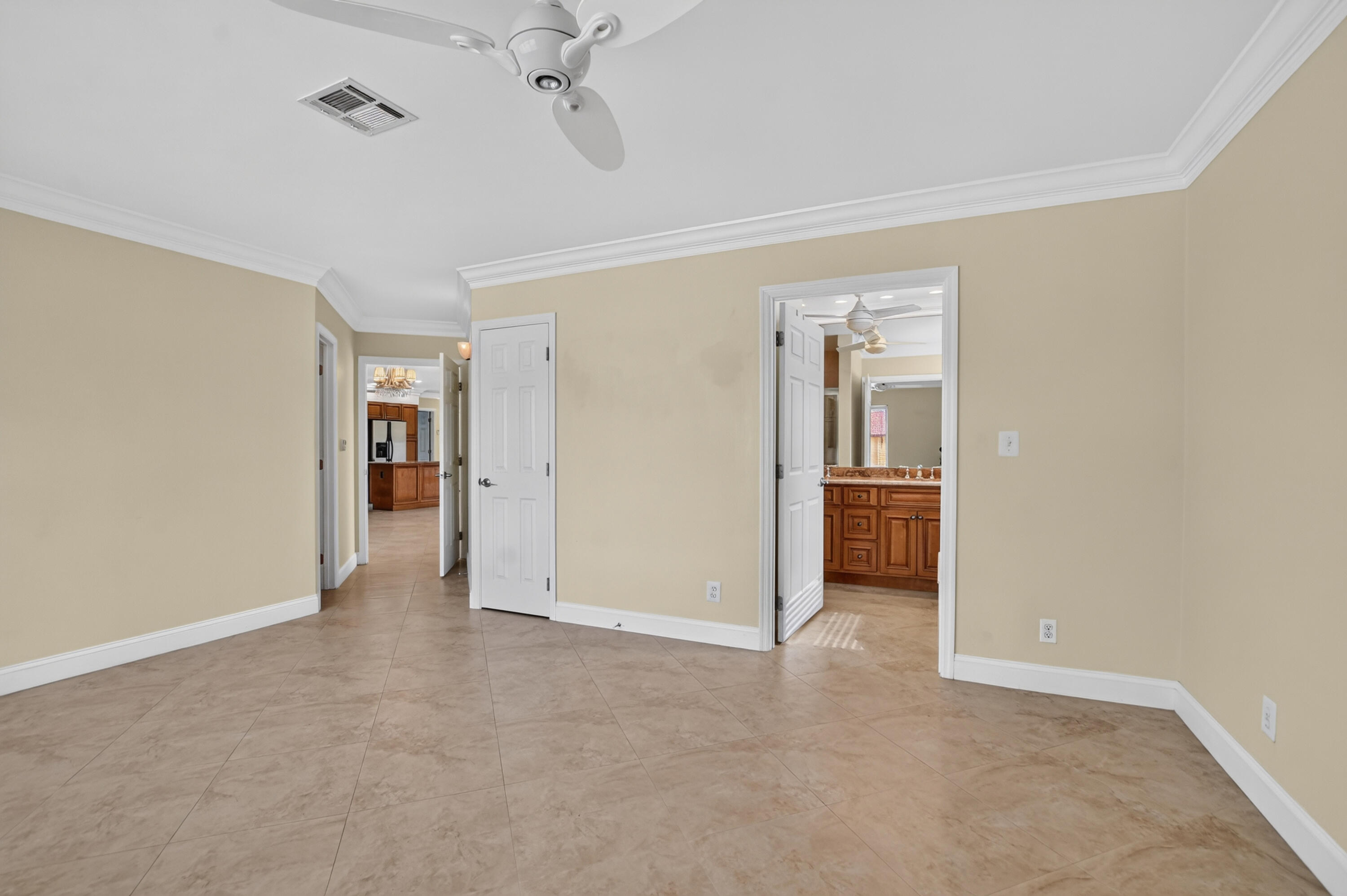899 Granada Drive