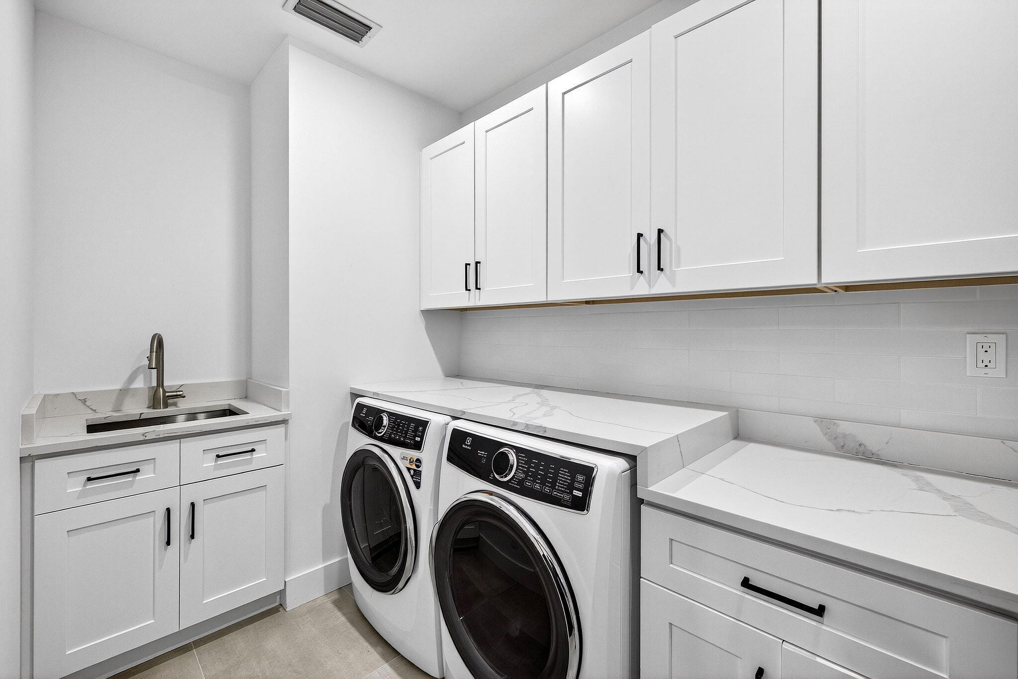 1807 NE 18th Street