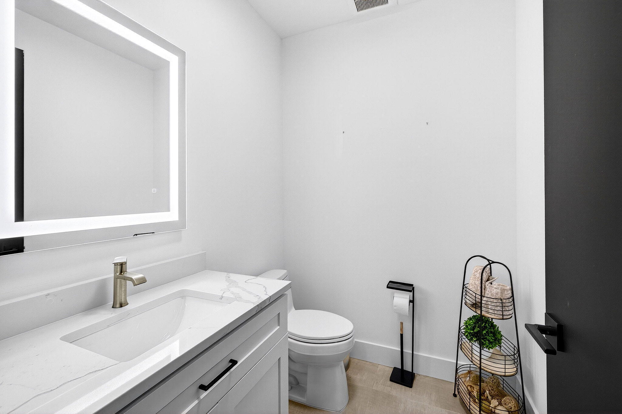 1807 NE 18th Street