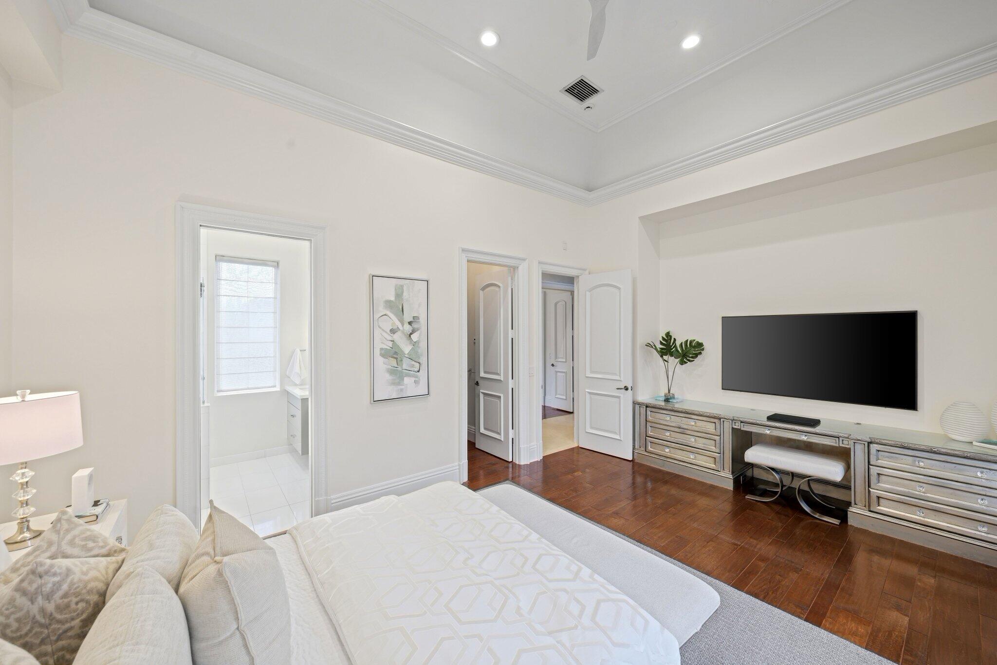 379 Mizner Lake Estates Drive