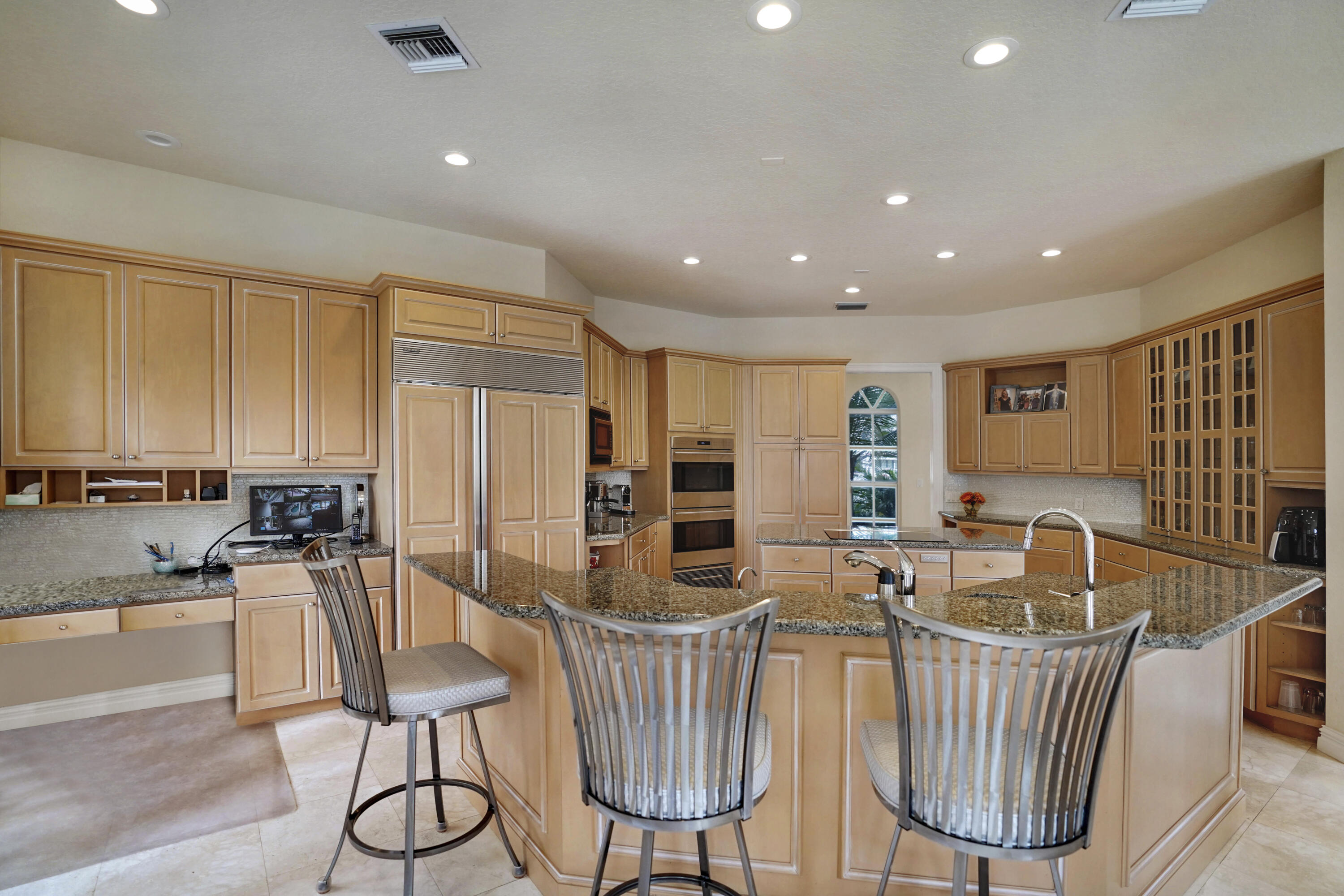 890 Lilac Drive