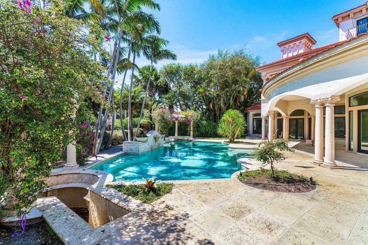 385 Mizner Lake Estates Drive
