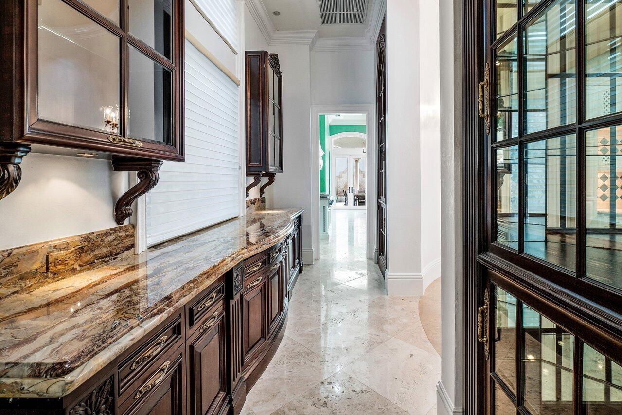 385 Mizner Lake Estates Drive
