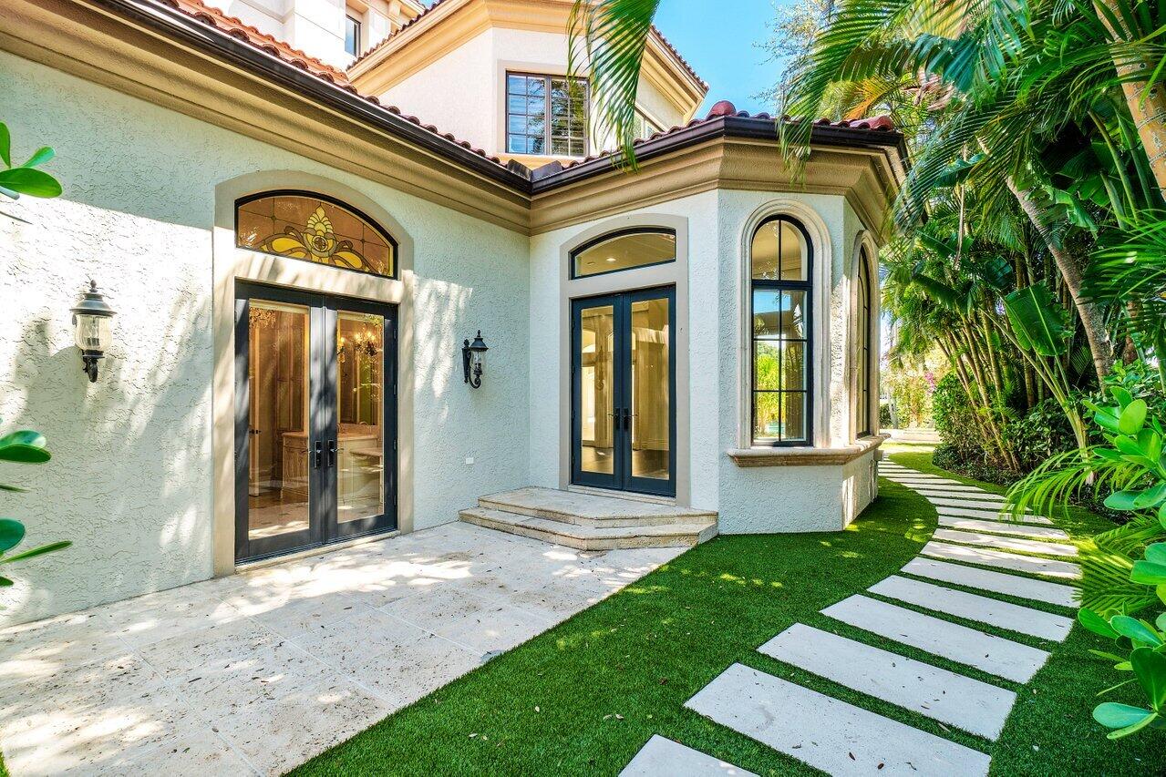 385 Mizner Lake Estates Drive