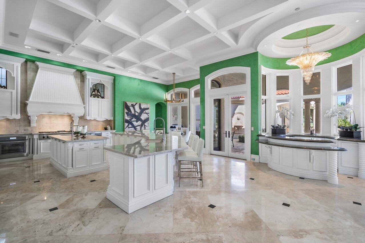 385 Mizner Lake Estates Drive