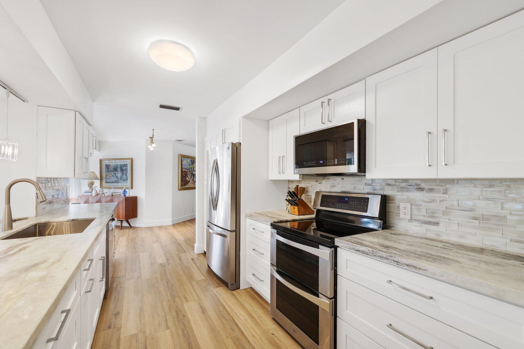 911 SE 16th Street