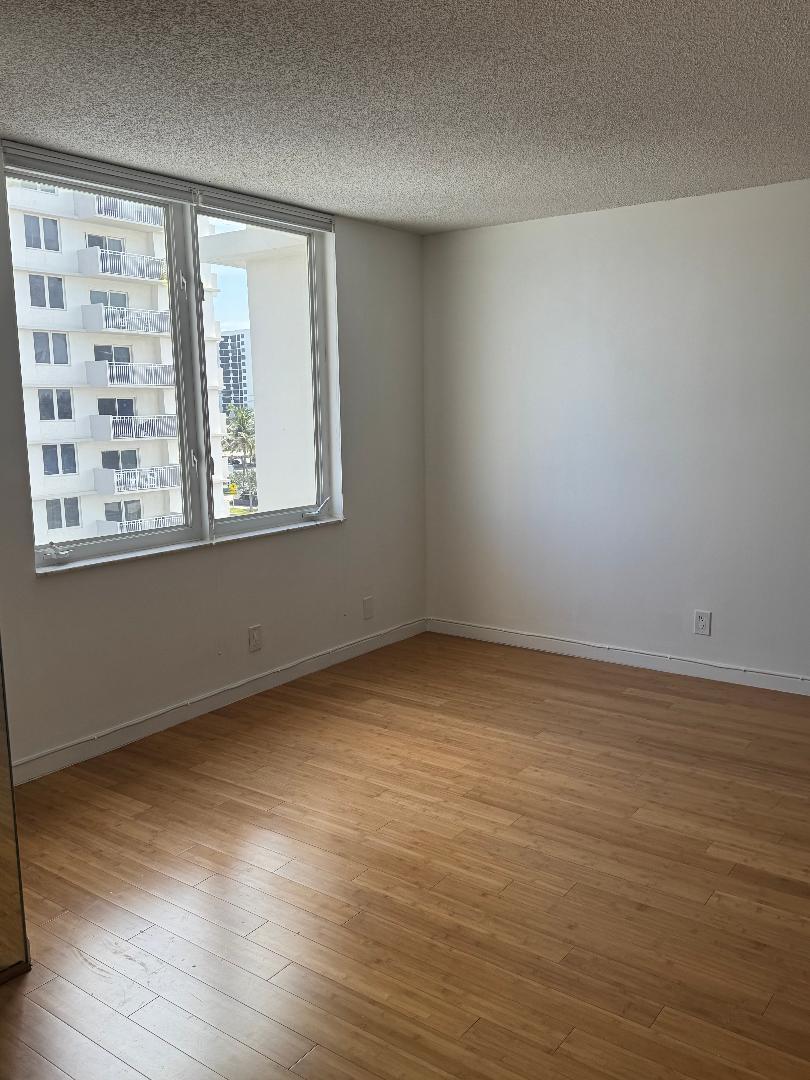 3215 S Ocean Boulevard 307