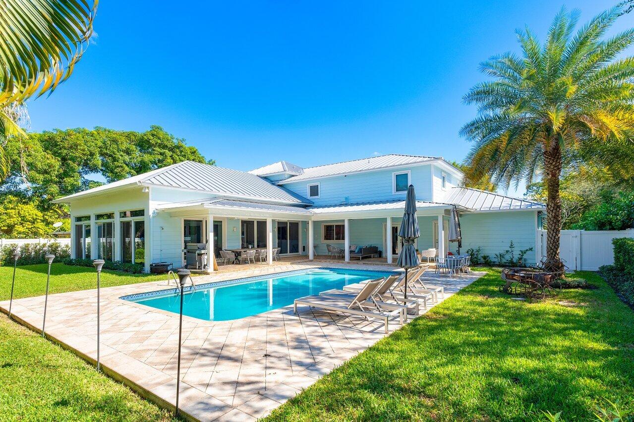 1002 NW 5th Avenue