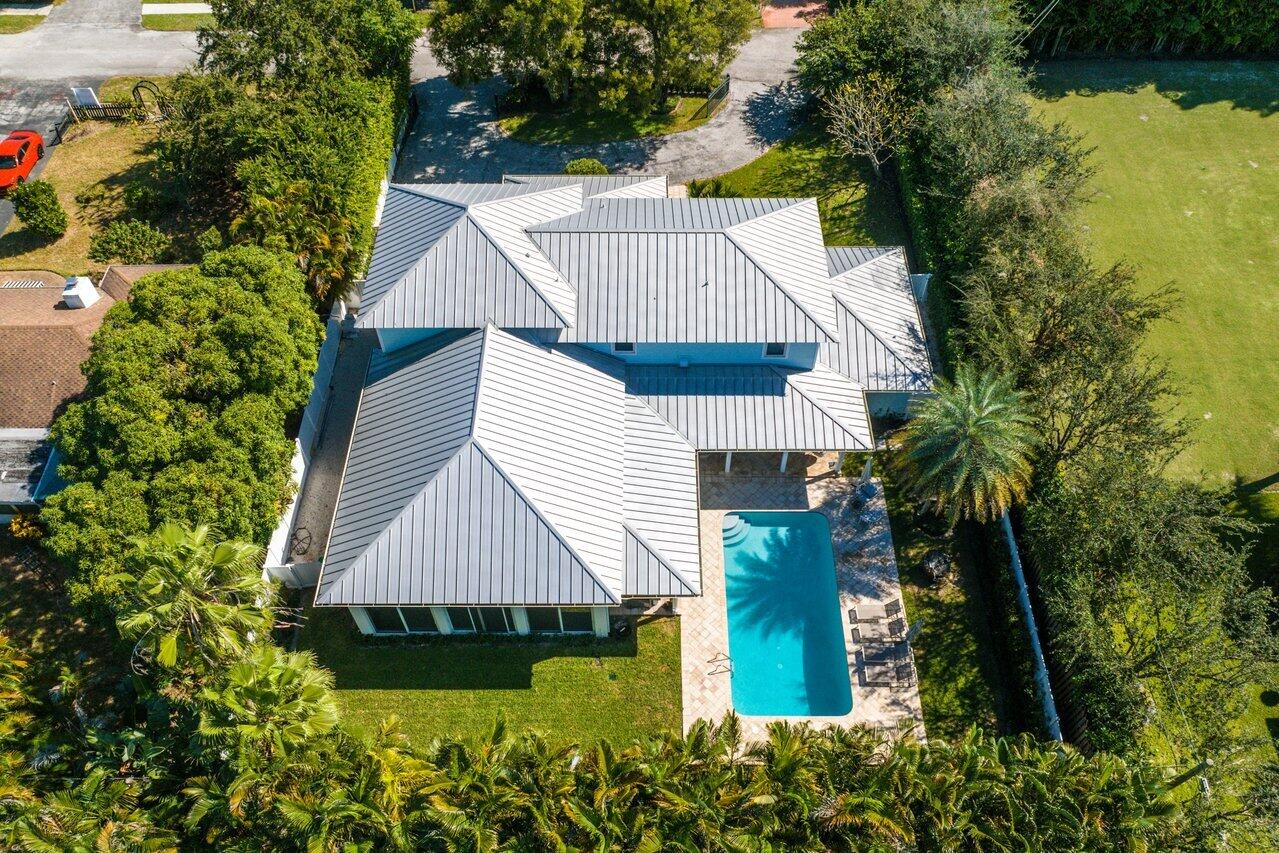 1002 NW 5th Avenue