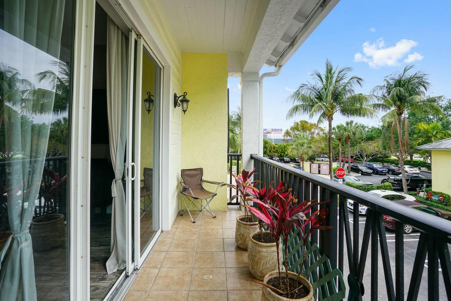 3120 E Latitude Circle 206