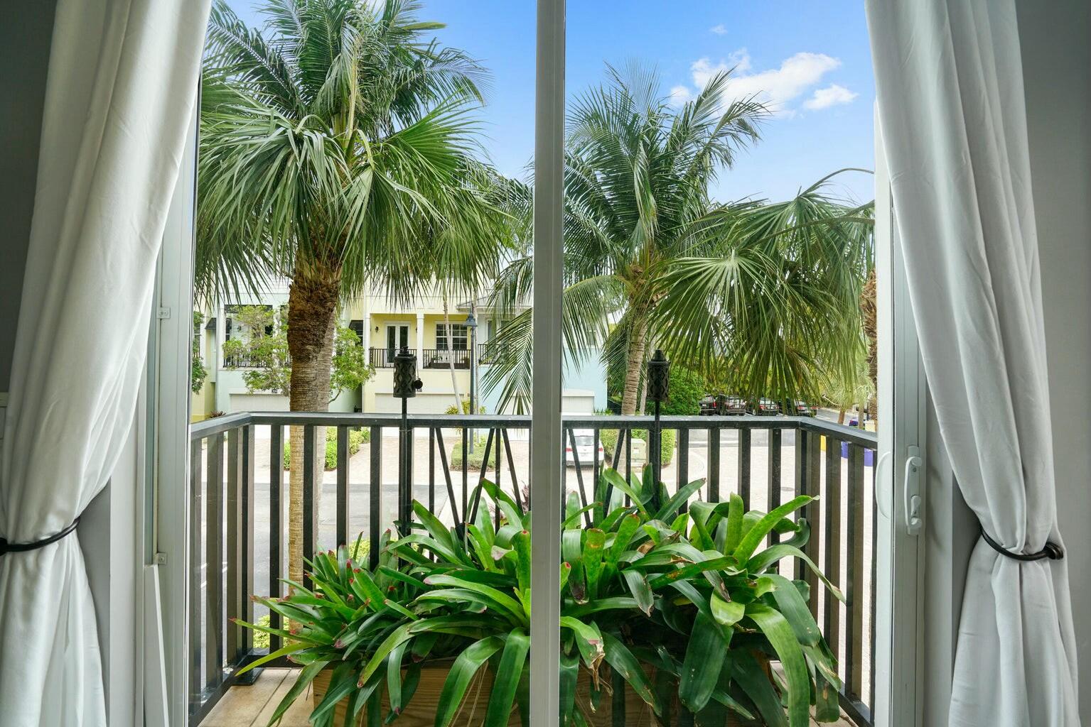 3120 E Latitude Circle 206