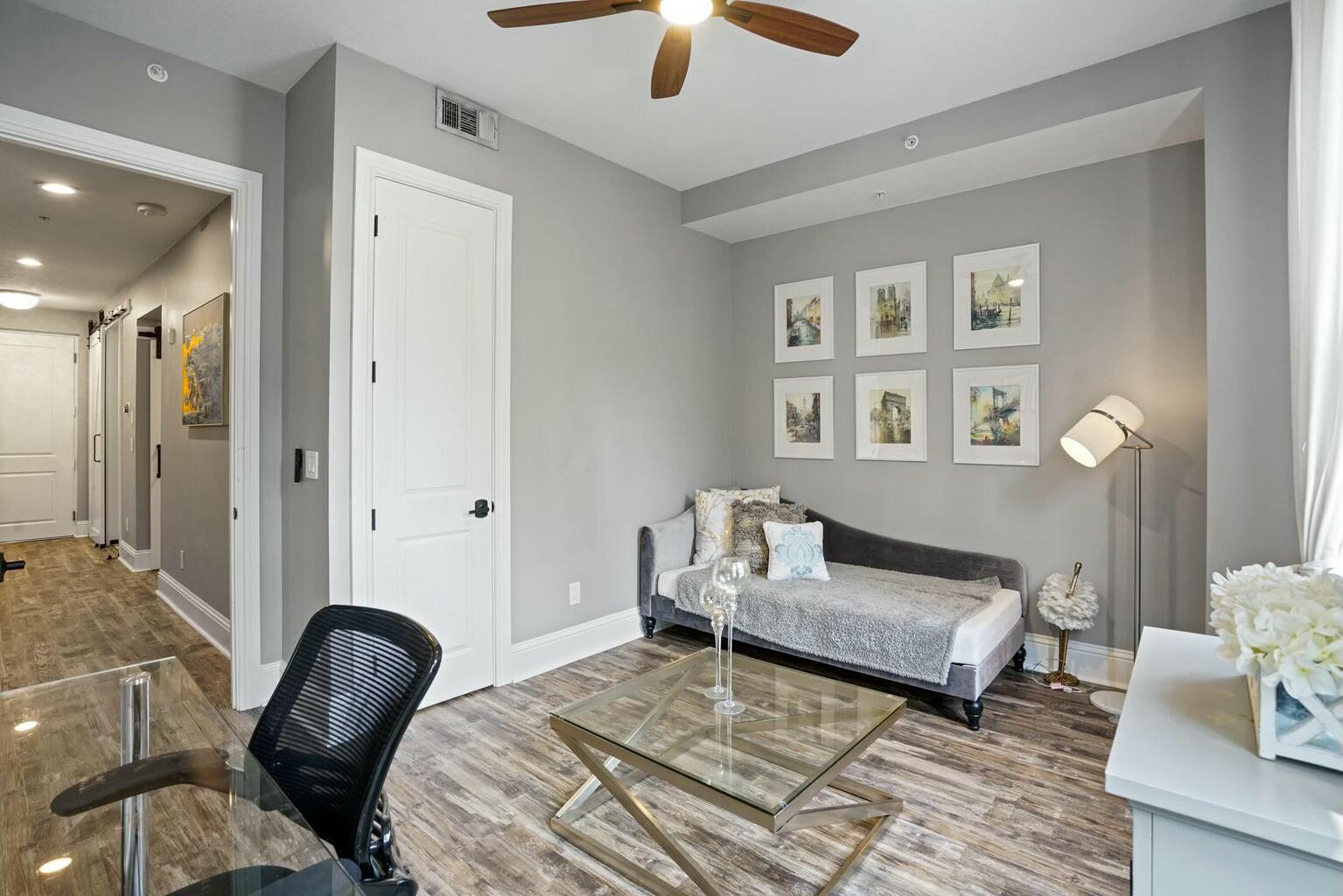 3120 E Latitude Circle 206
